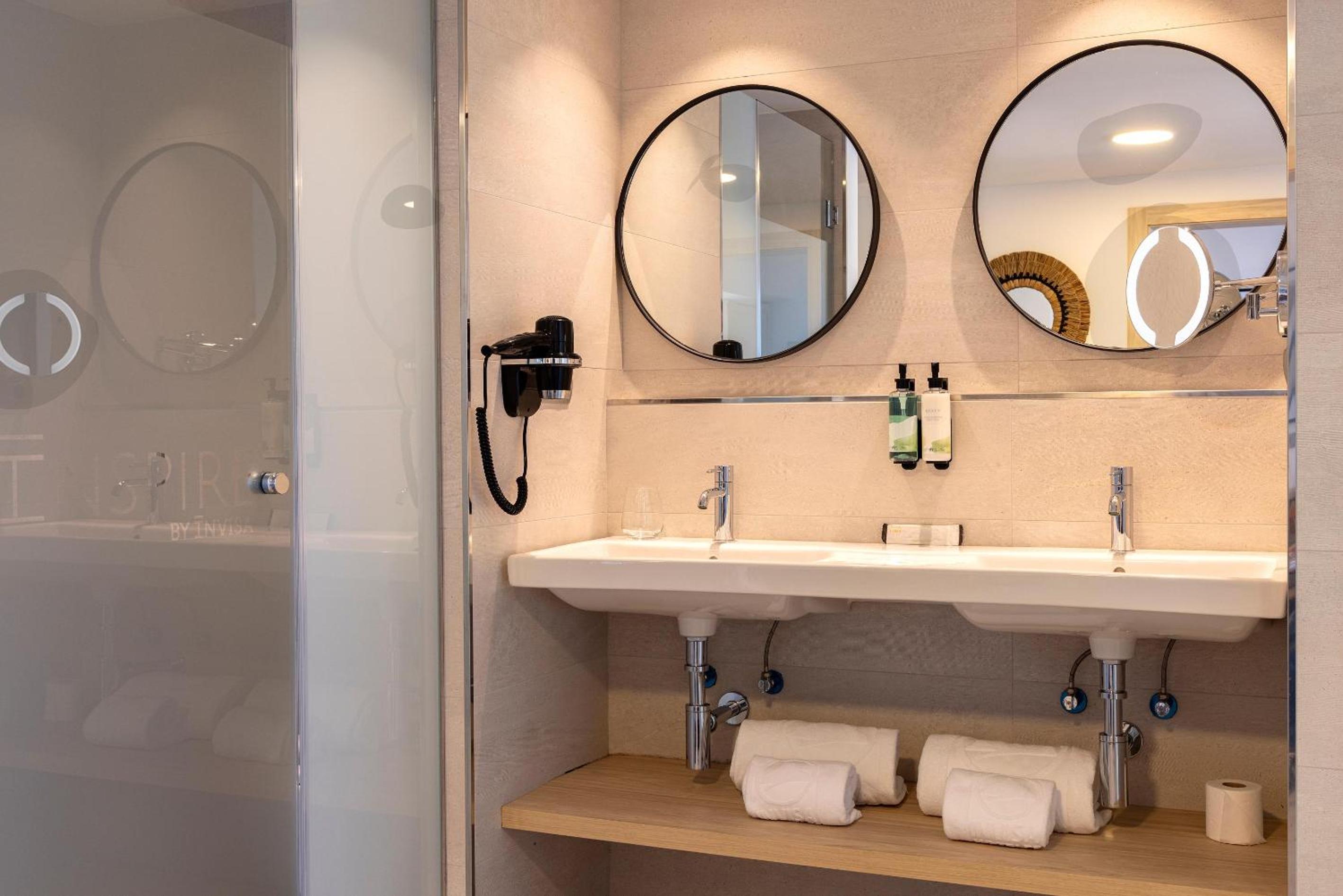 Deluxe Junior Suite