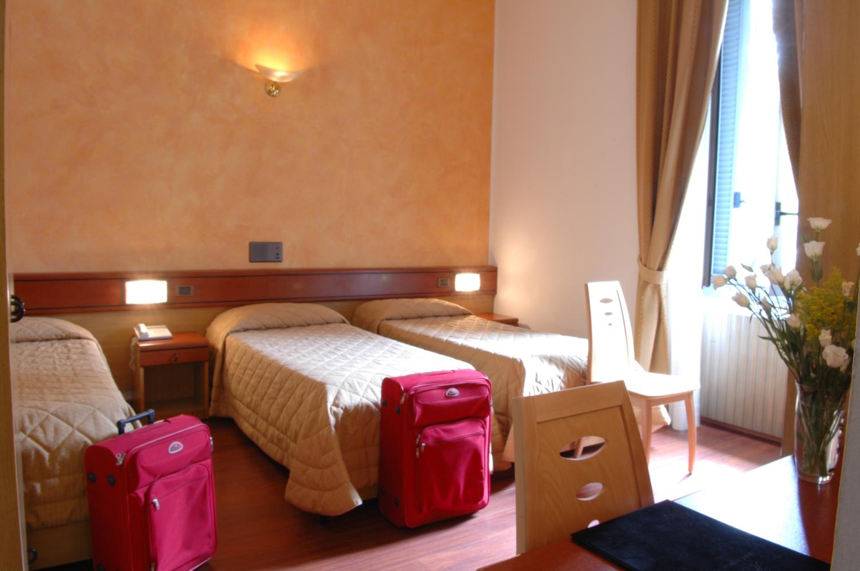 Economy Triple Room
