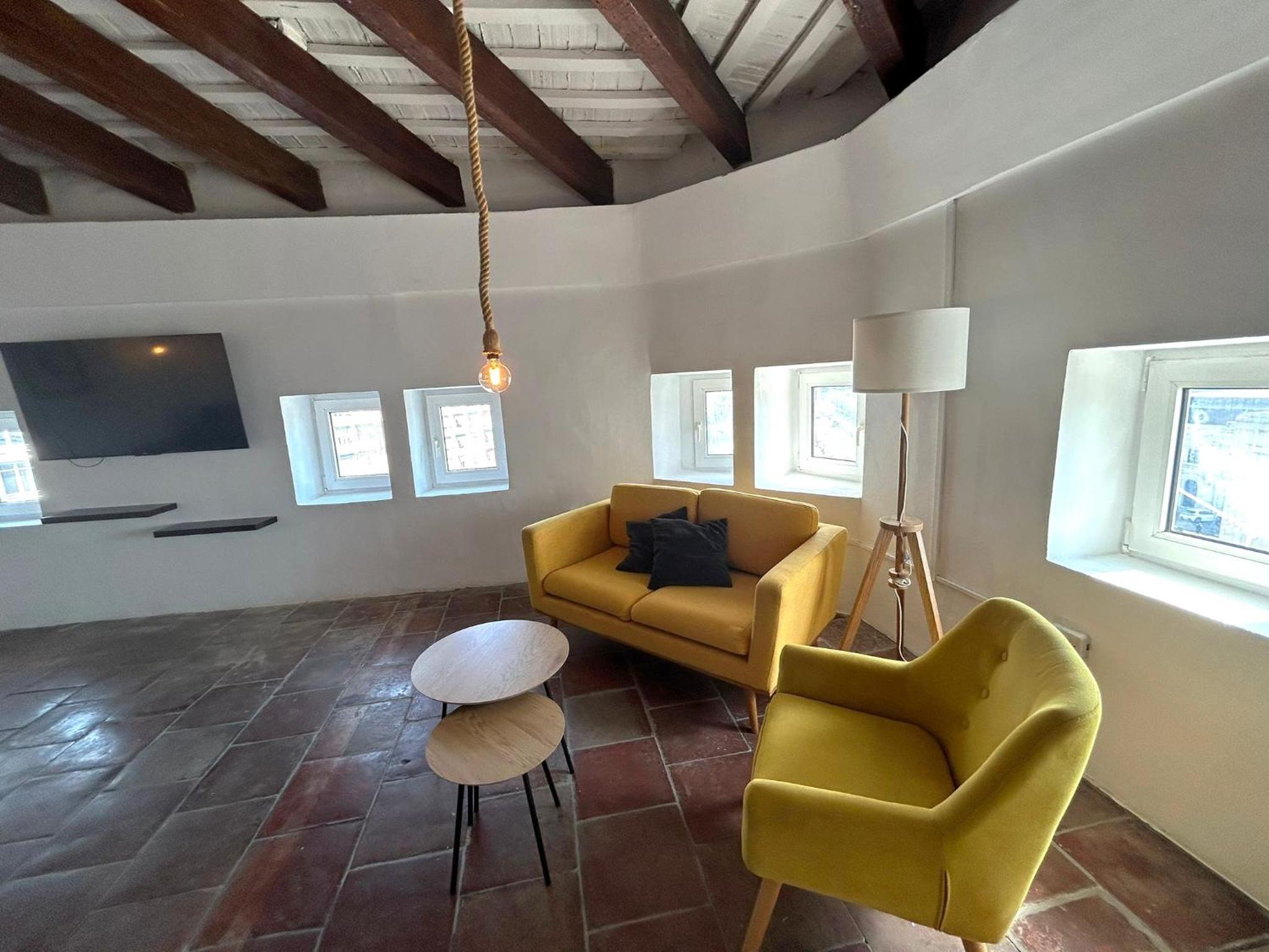 Two-Bedroom Deluxe Apartment