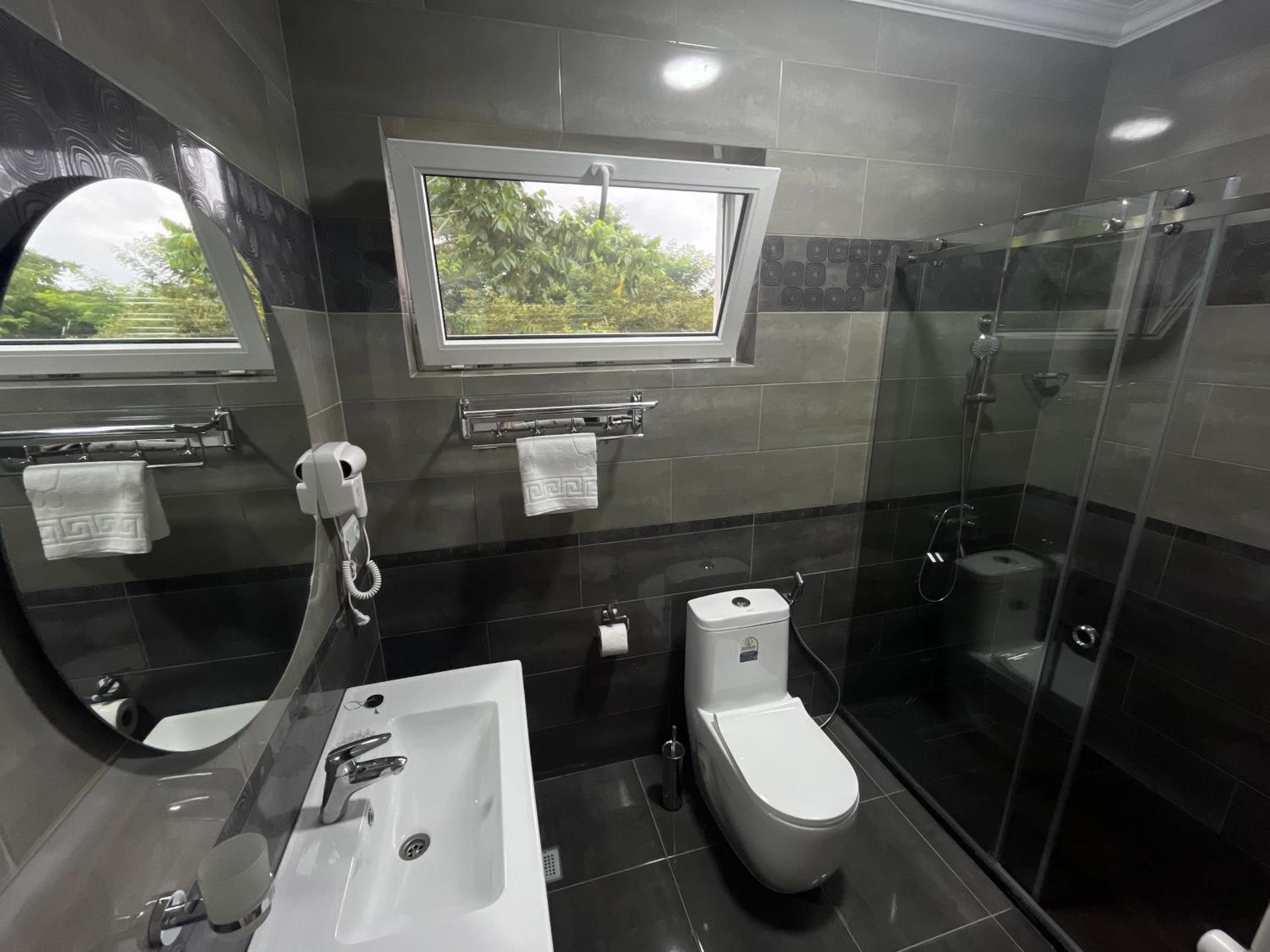 Triple Room with Terrace, Wing C photo 2