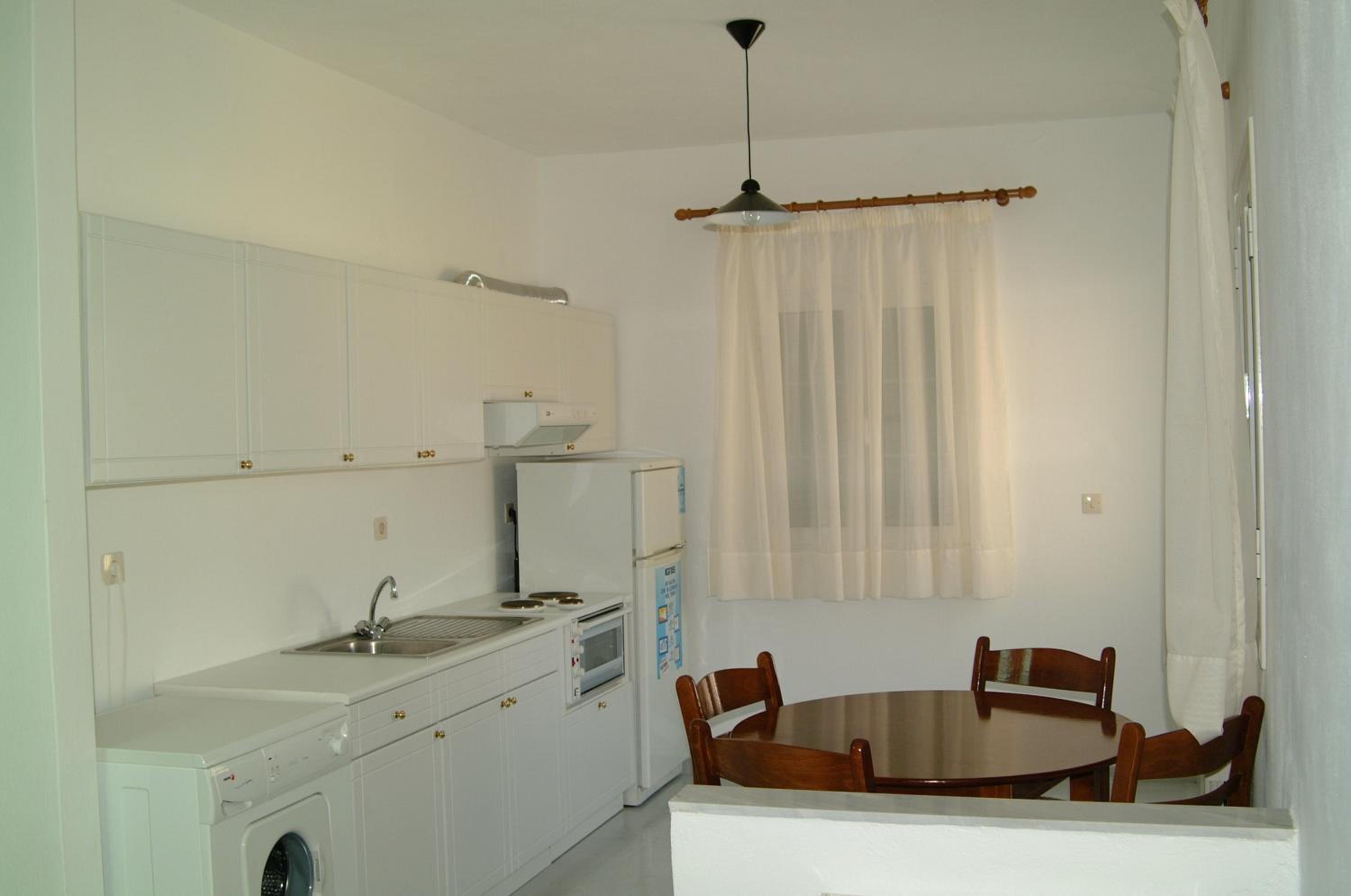 Two-Bedroom Apartment photo 3