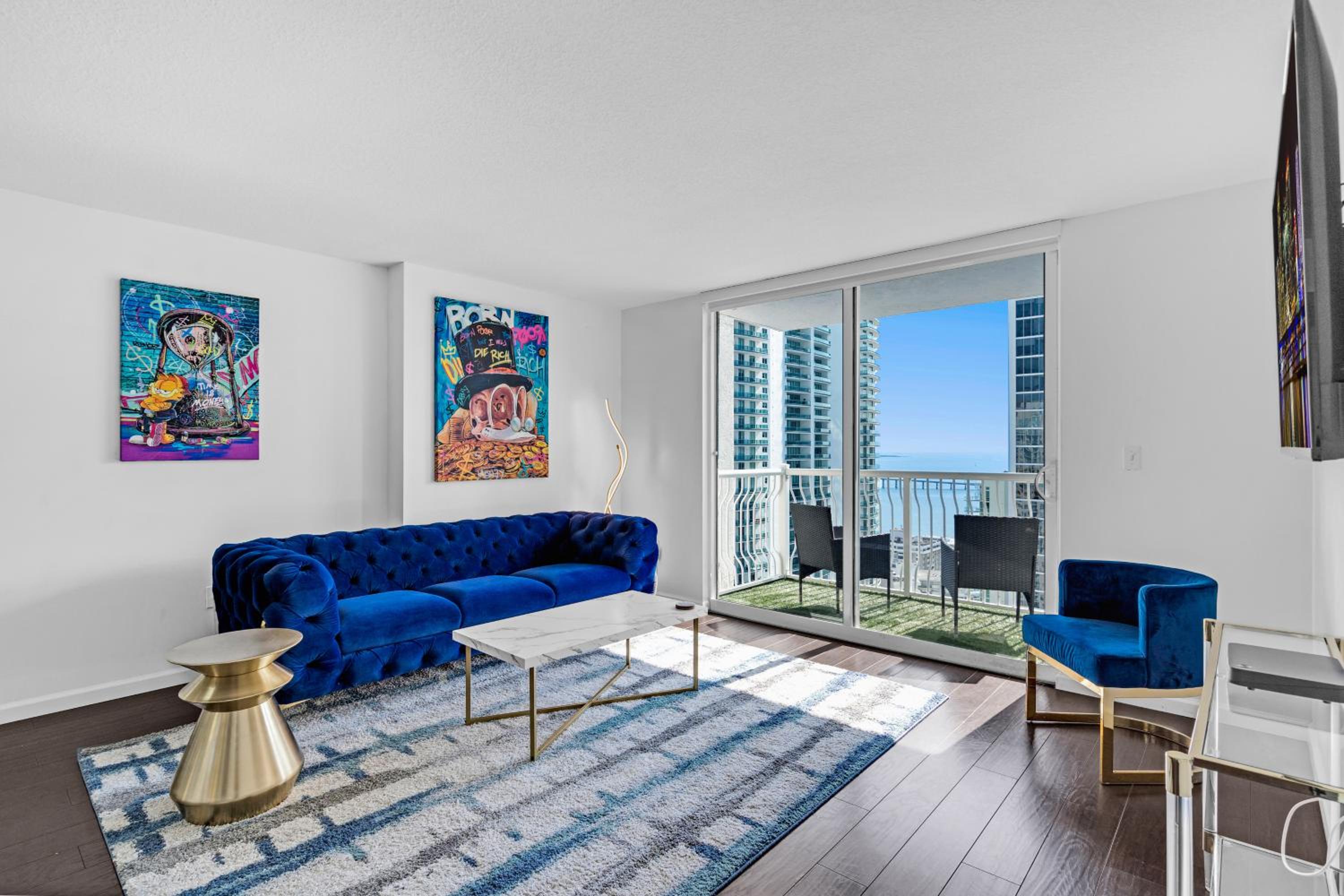 Apartment with Sea View photo 2