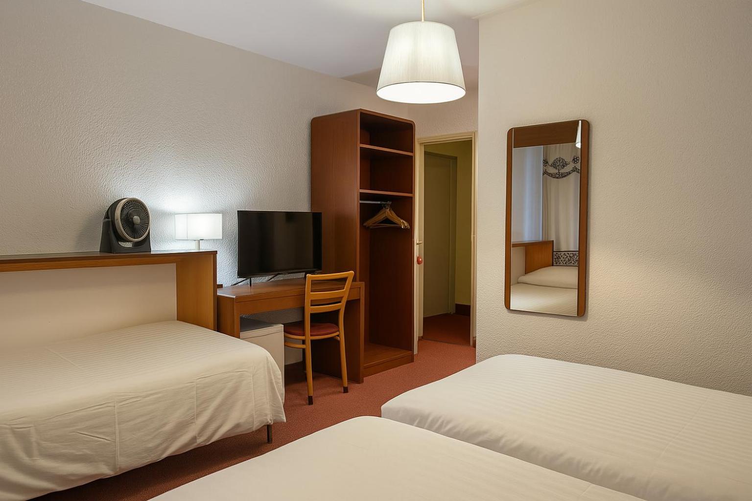 Classic Triple Room photo 1