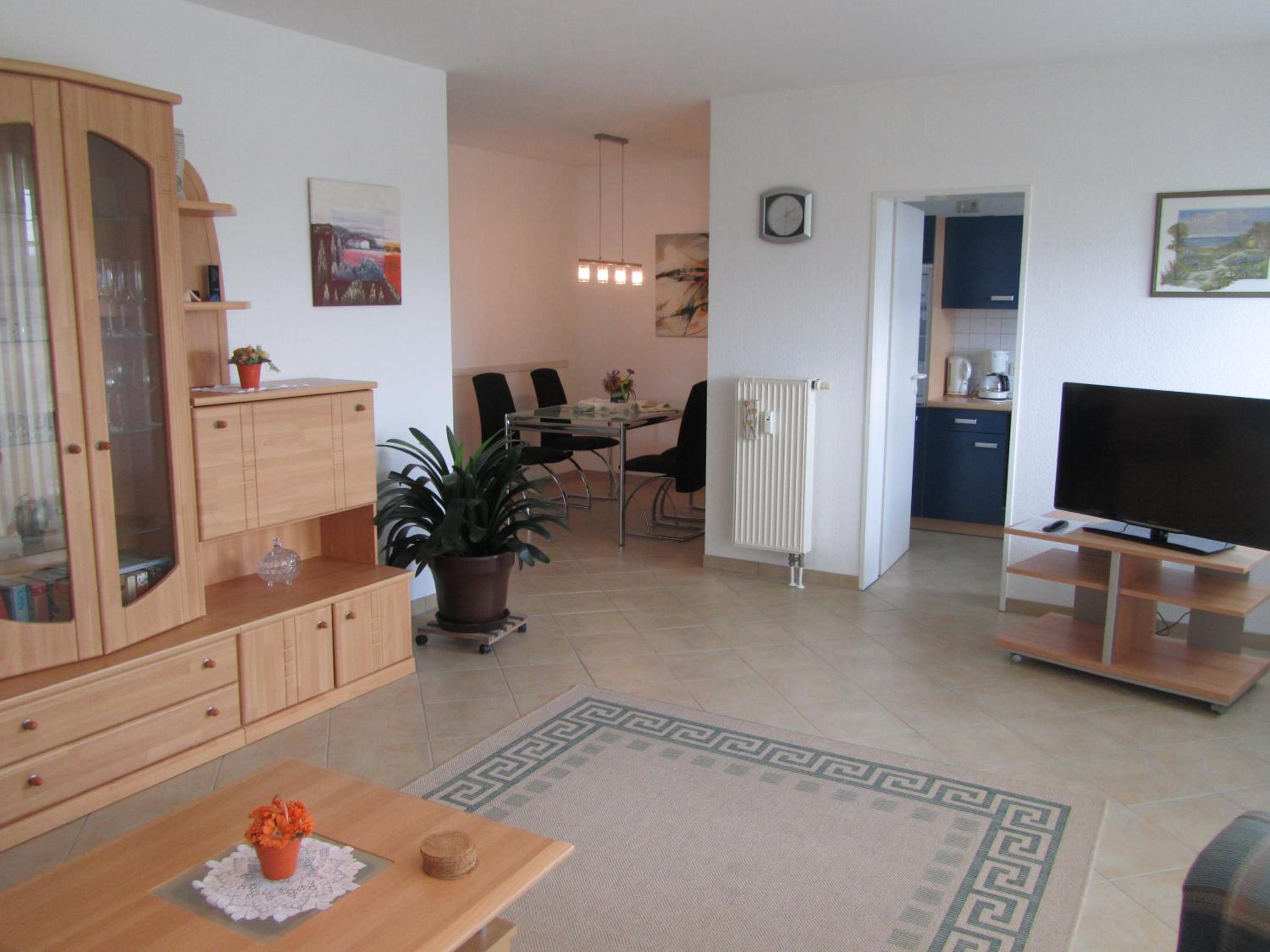 Apartment with Balcony photo 1
