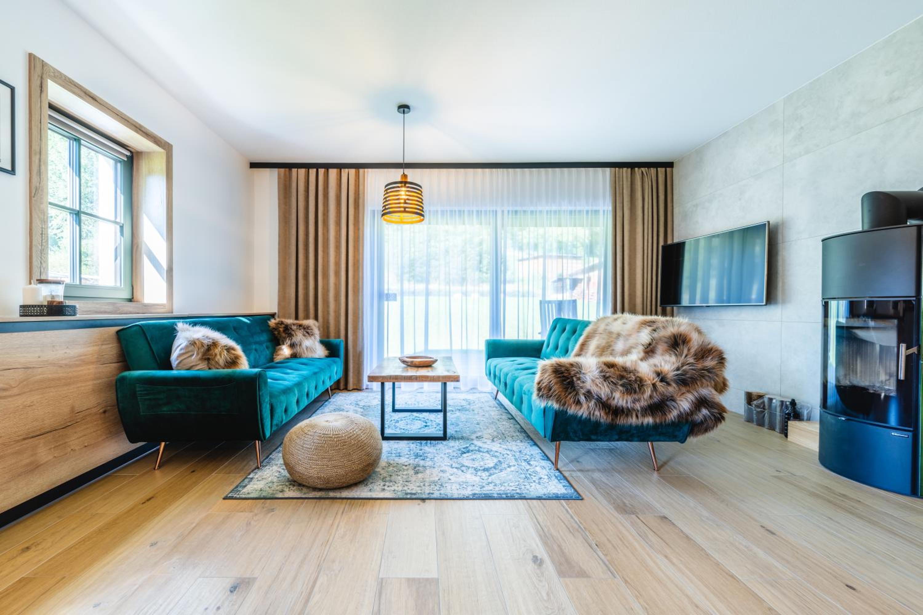 Two-Bedroom Apartment with Terrace photo 2