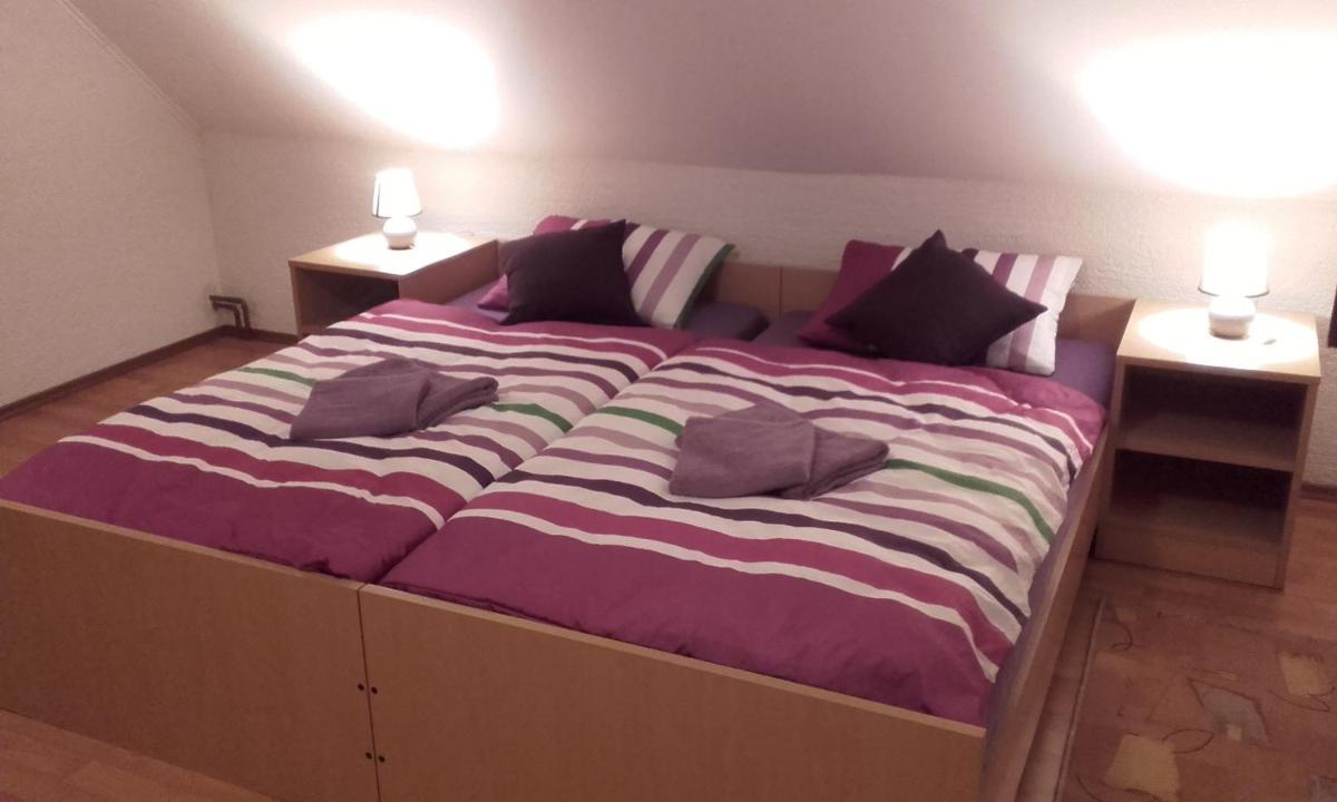 Double Room - Photo 5