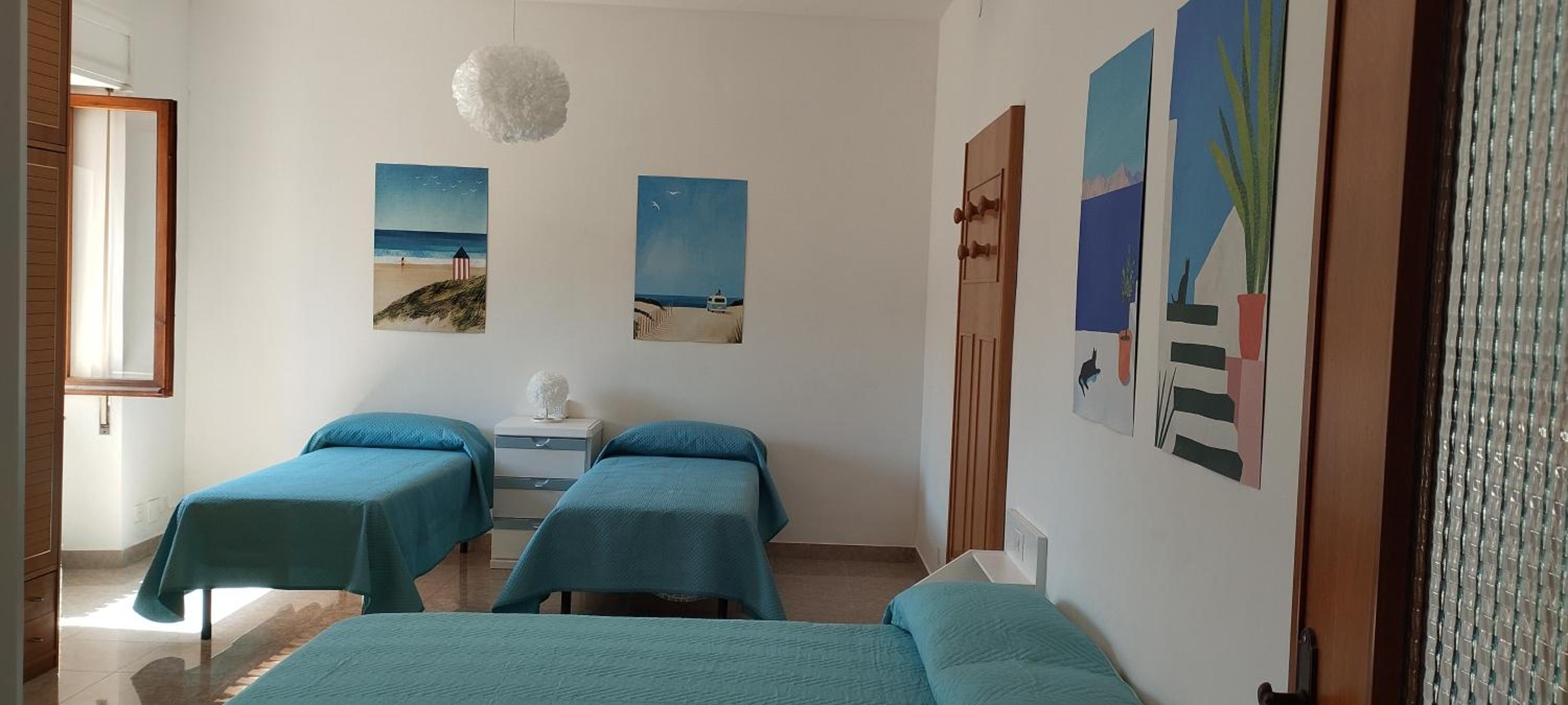 Quadruple Room with Private Bathroom