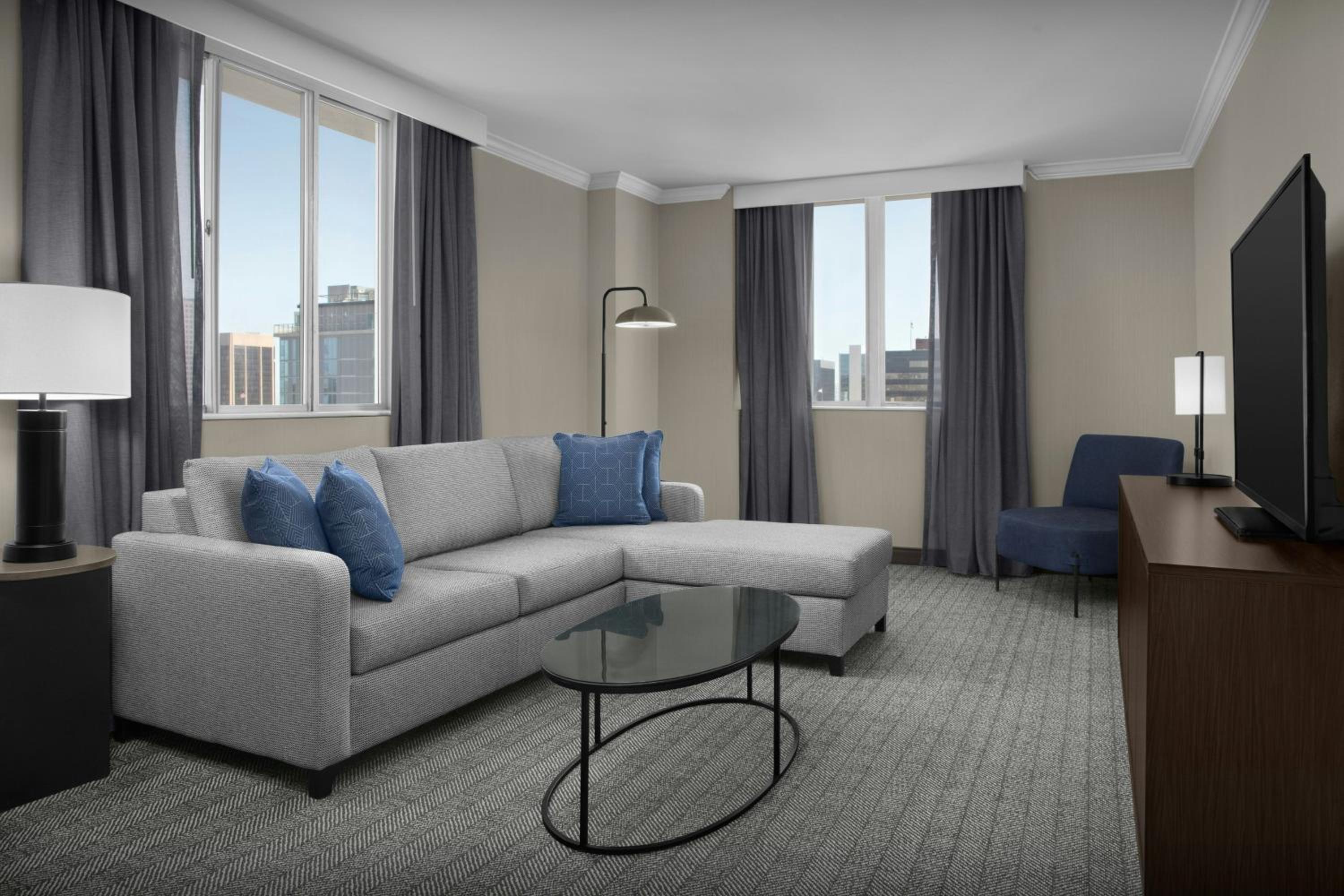 Premium Queen Room with Sunset View - Upper Floor