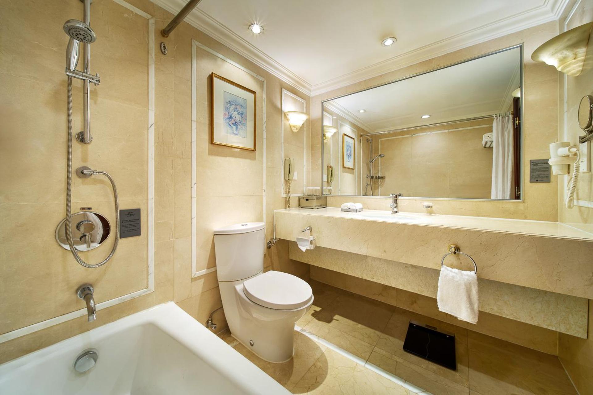 Deluxe Room - Photo 1