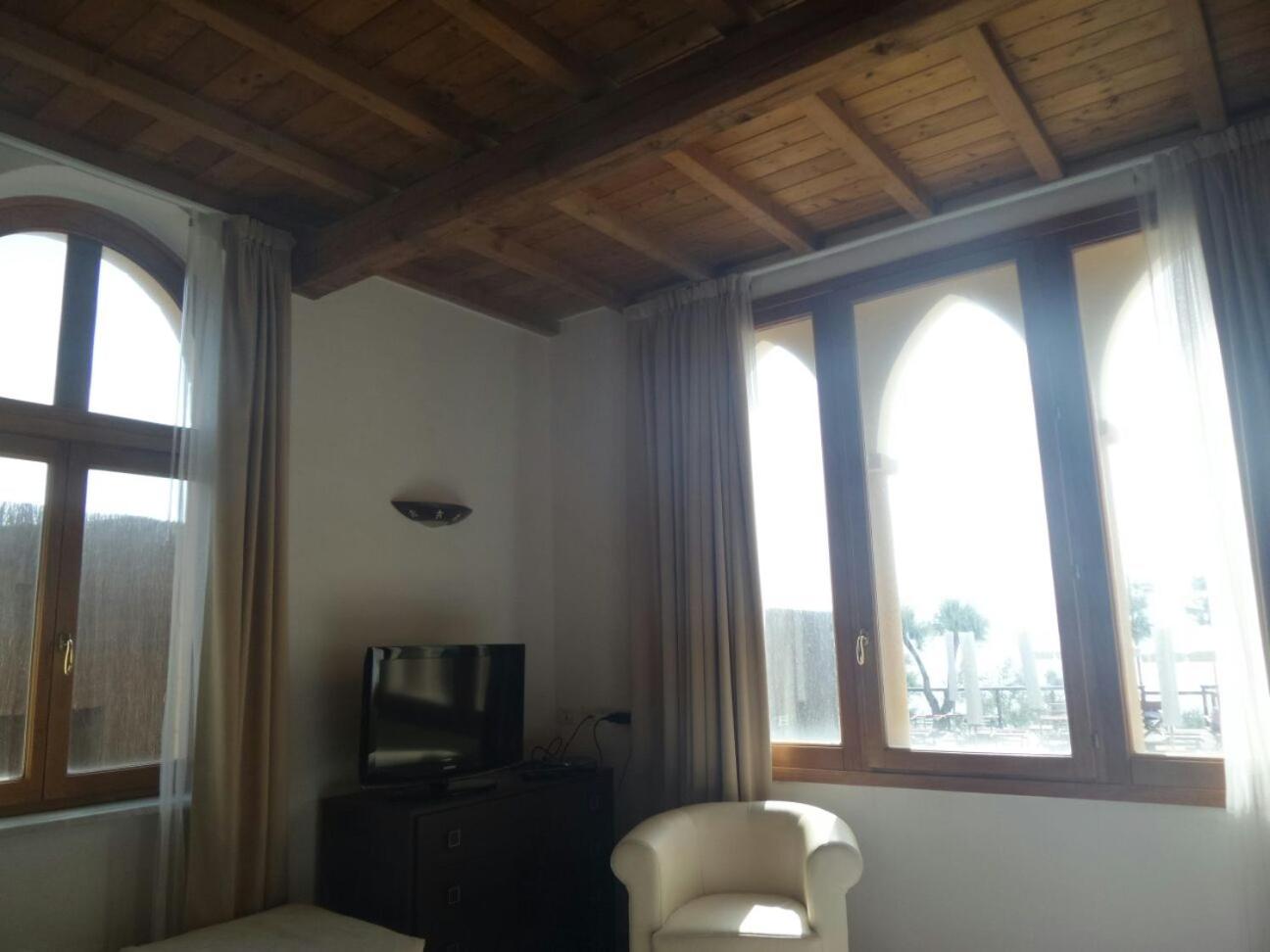 Studio with Sea View