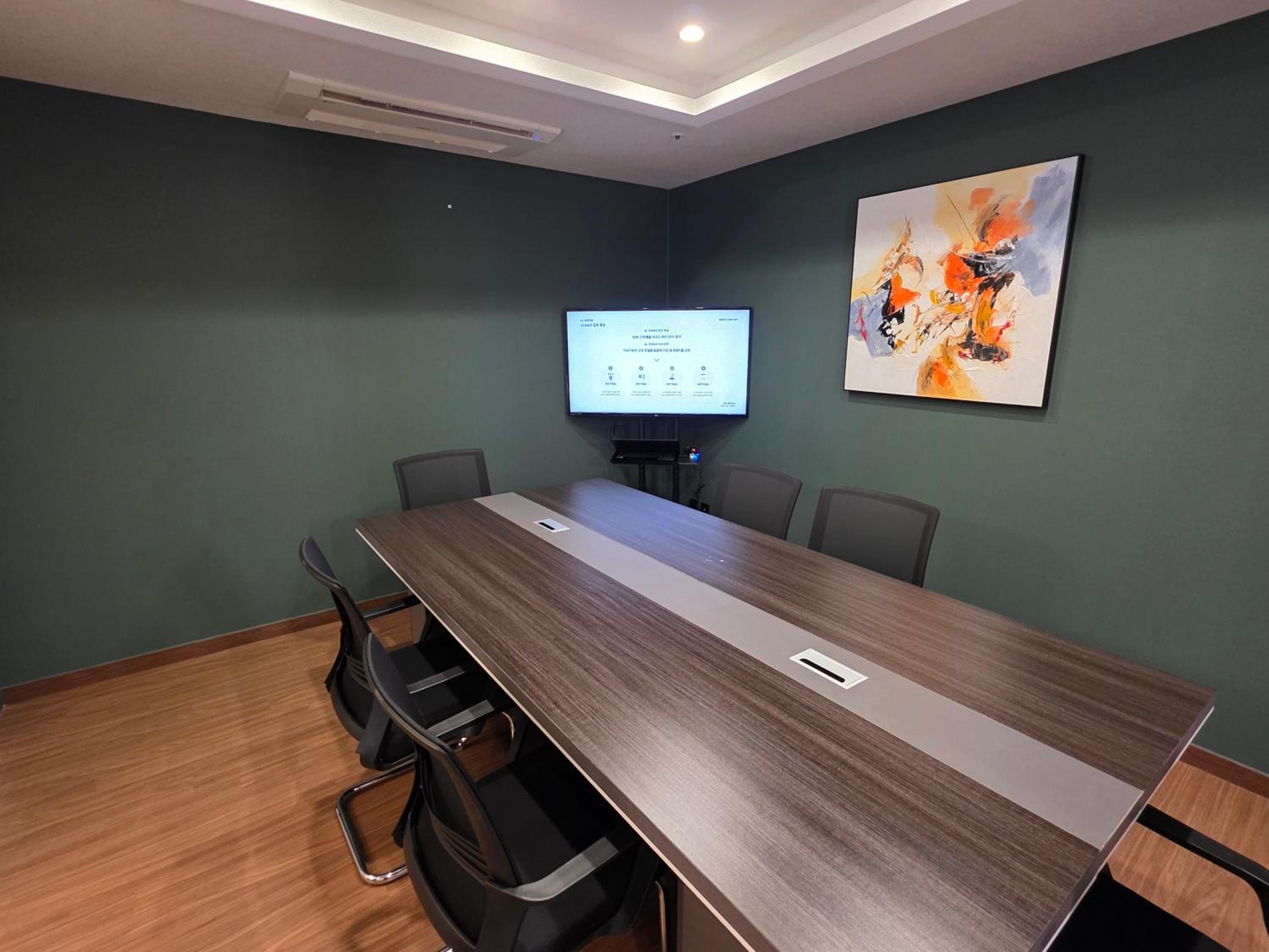 Seminar Double Room (No Kitchen)