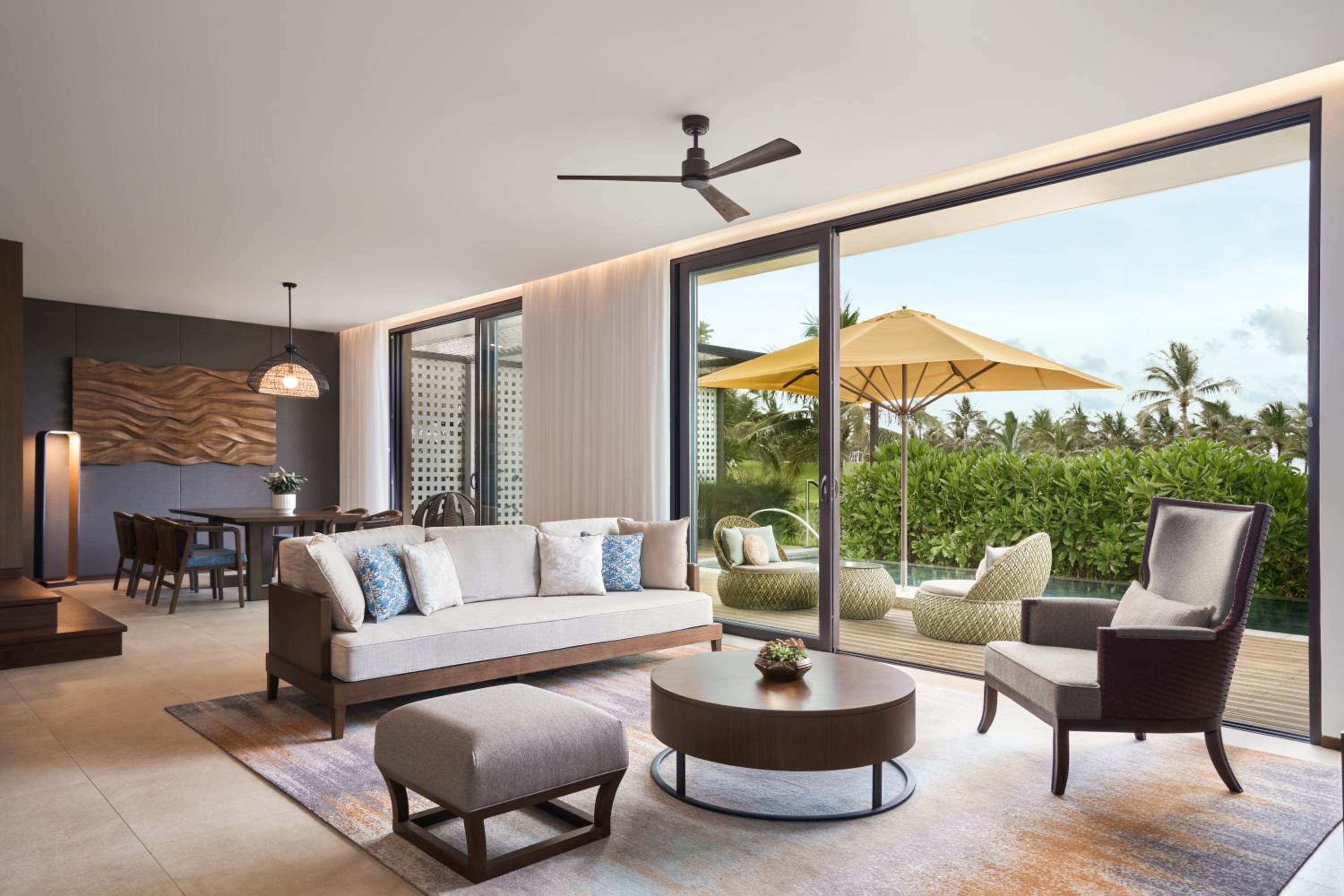2 Bedroom Villa, Bedroom 1: 1 King, Bedroom 2: 2 Double - Photo 4