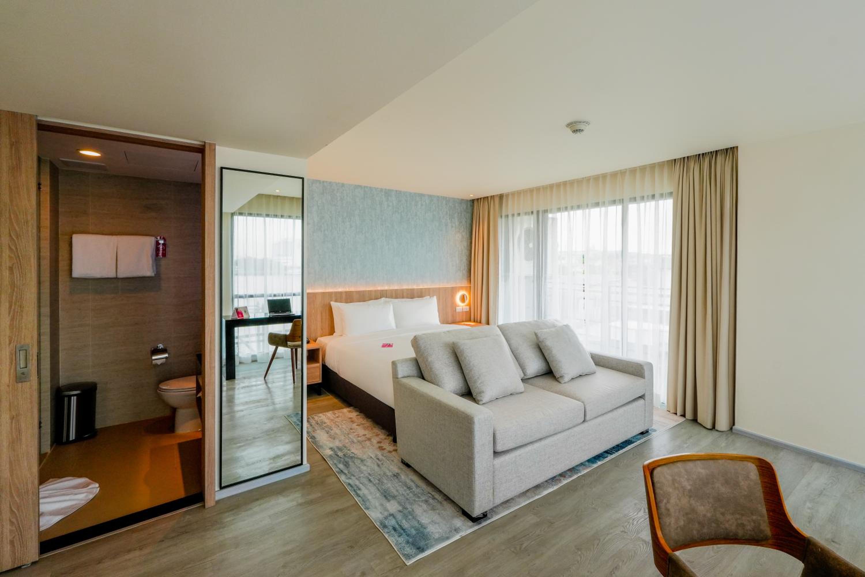 Suite with River View photo 3