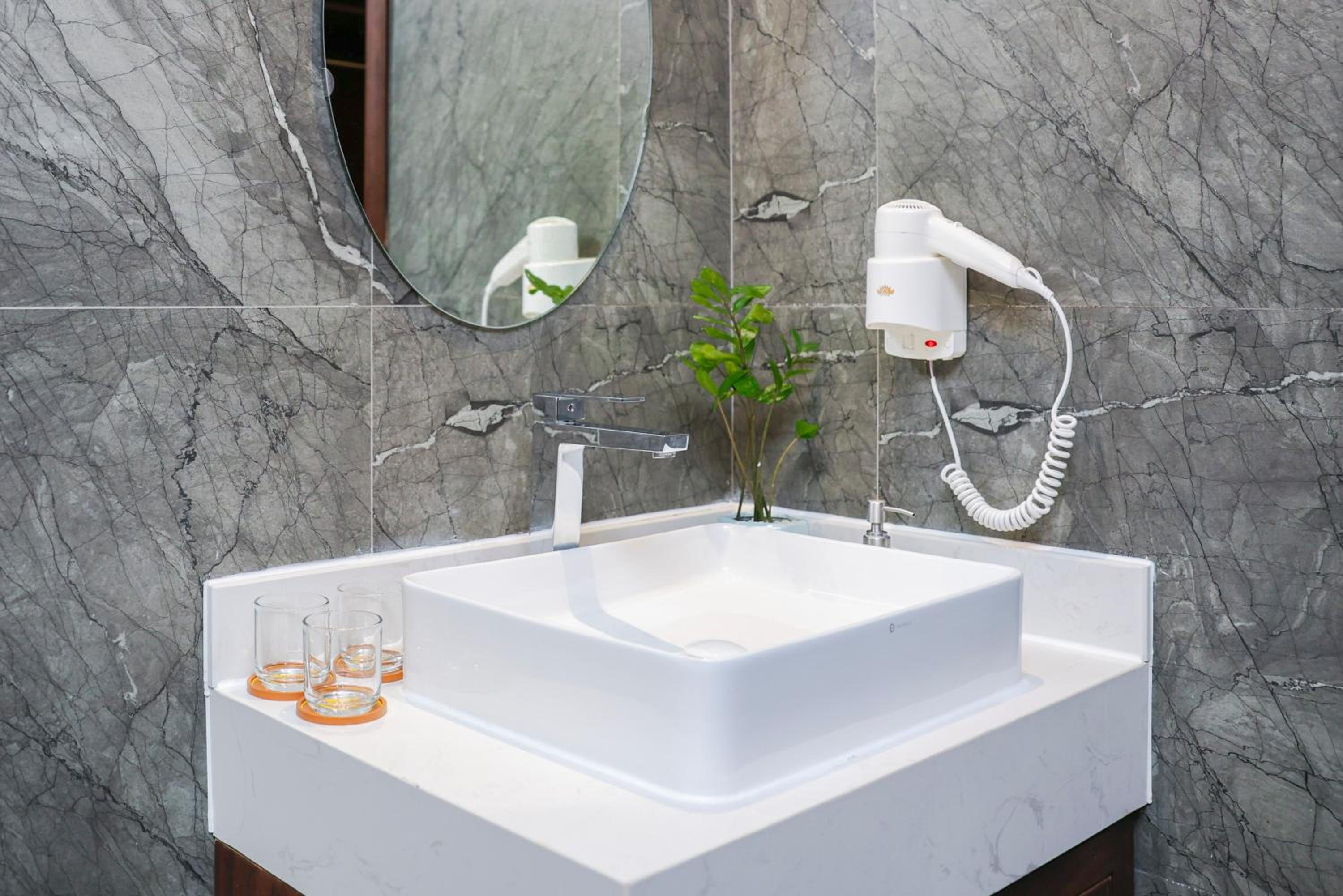 Special Offer - Twin Room with Bathtub