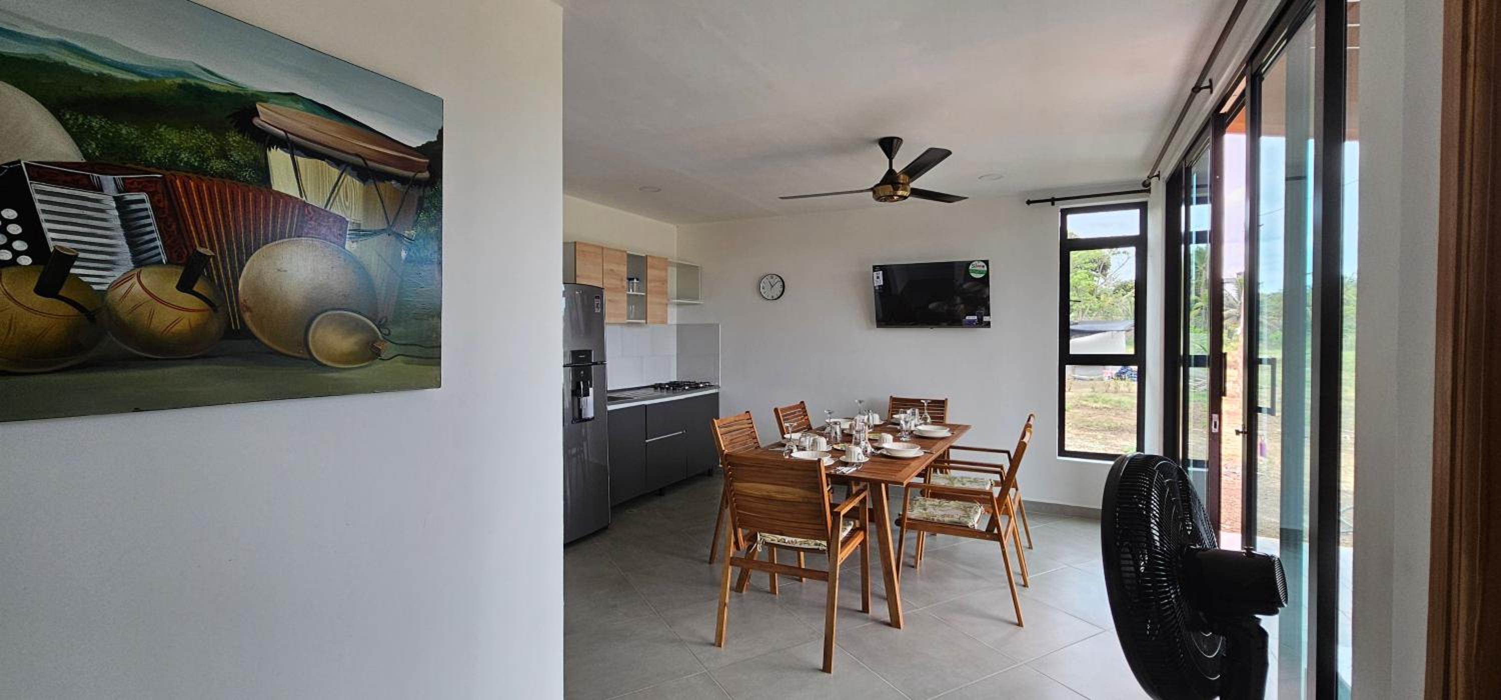 Two-Bedroom House photo 3