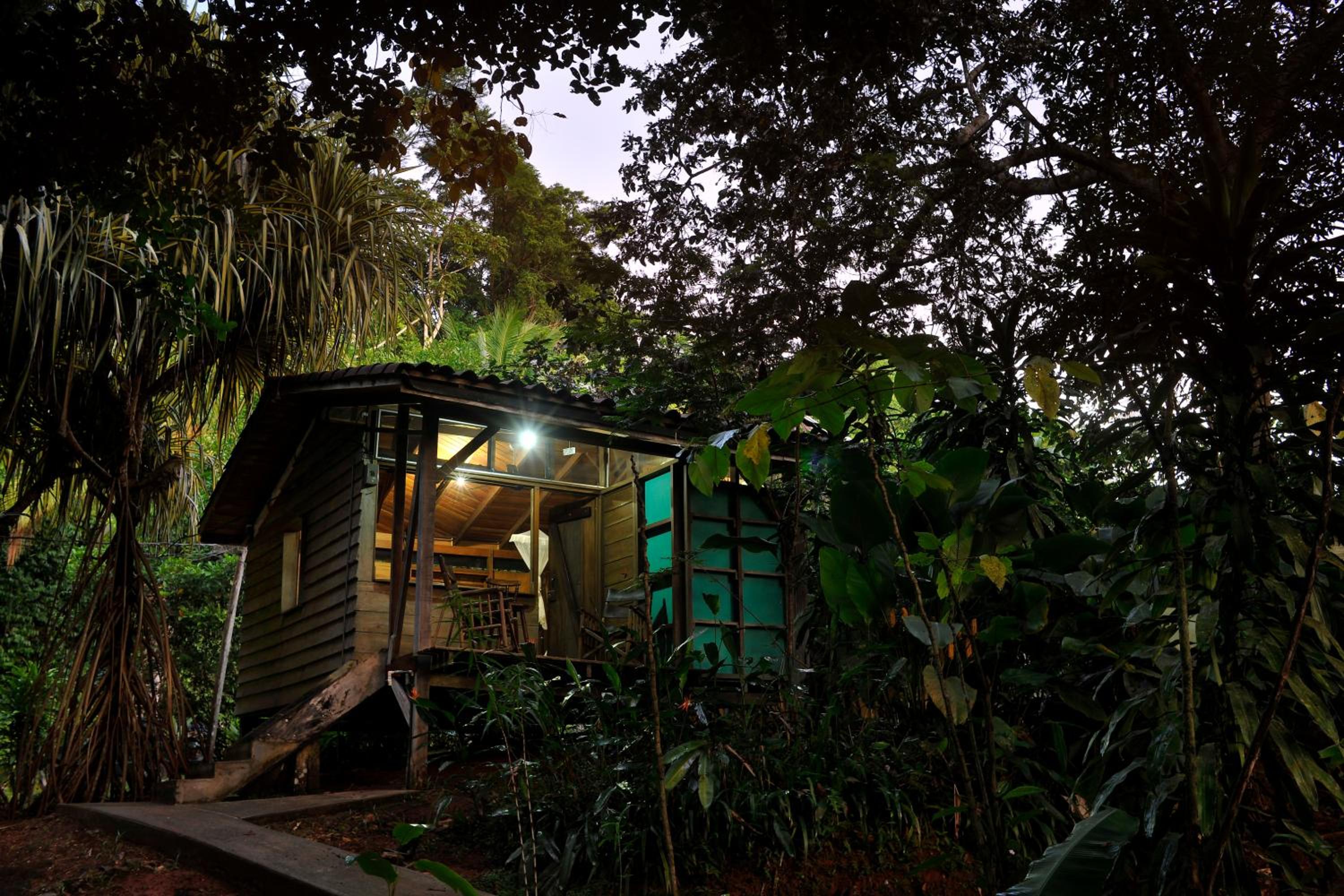Double or Twin Room with Garden View photo 3