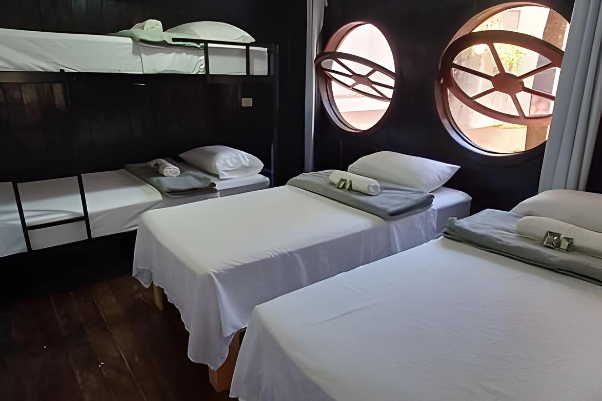 Economy Quadruple Room with Shared Bathroom