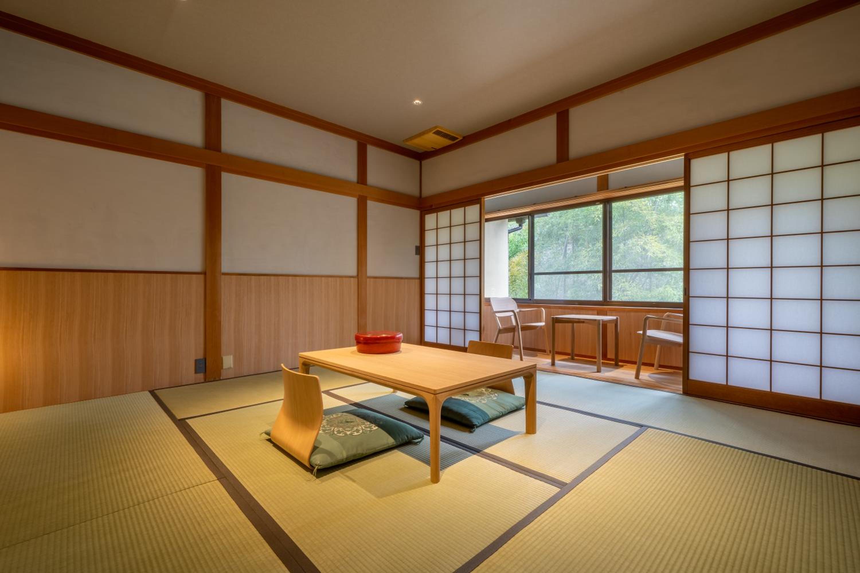 Superior Quadruple Room photo 2