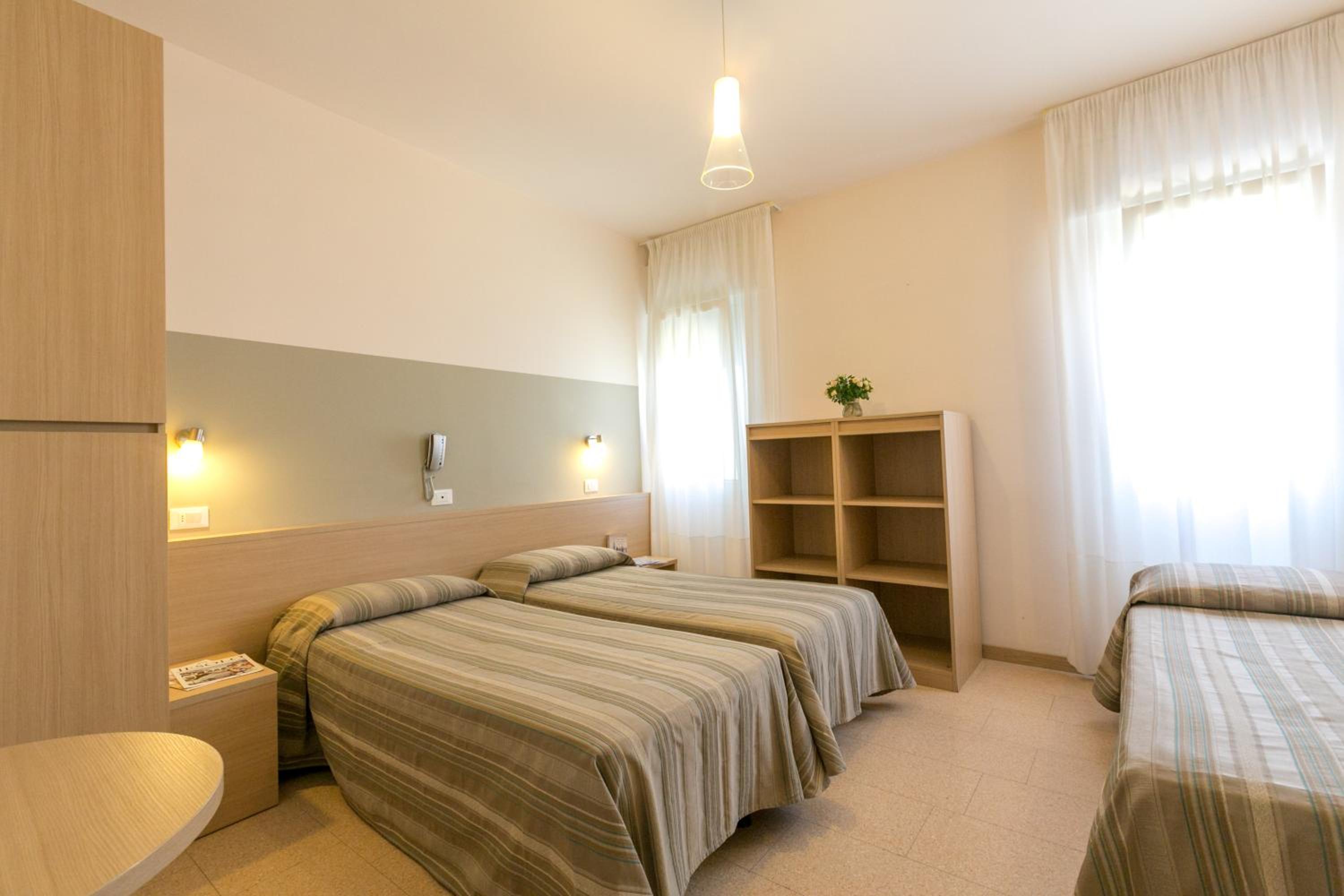 Triple Room - Photo 1