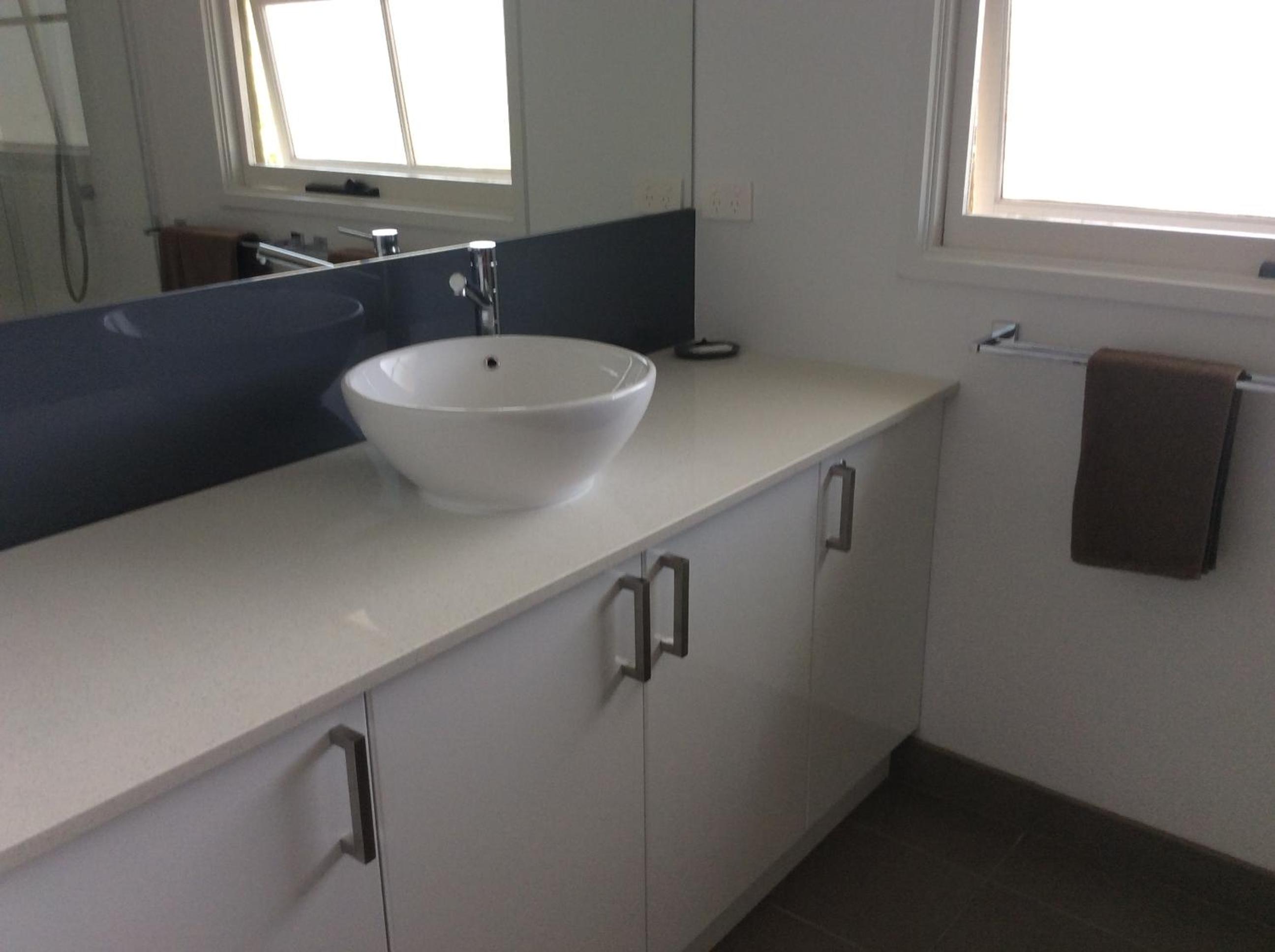 Deluxe Two-Bedroom Apartment with Garden View photo 2