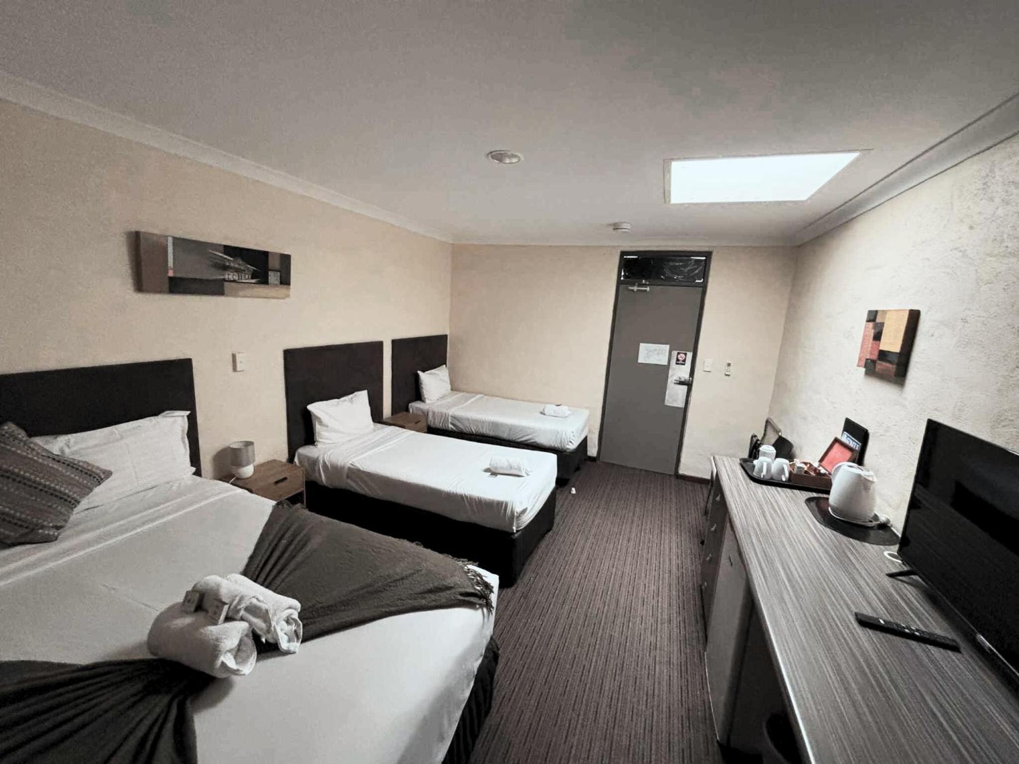 Economy Double Room photo 1
