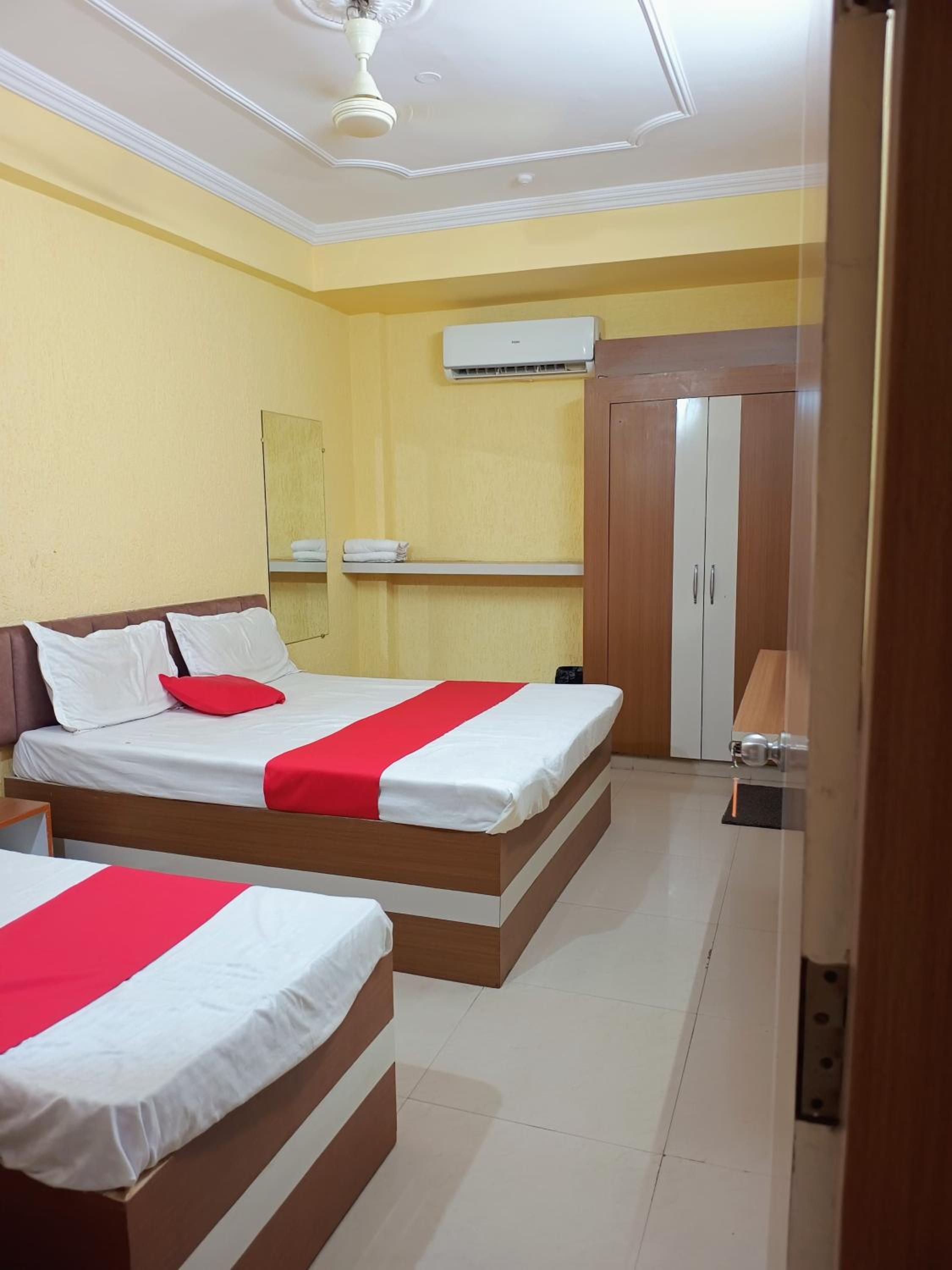 Deluxe Triple Room photo 3