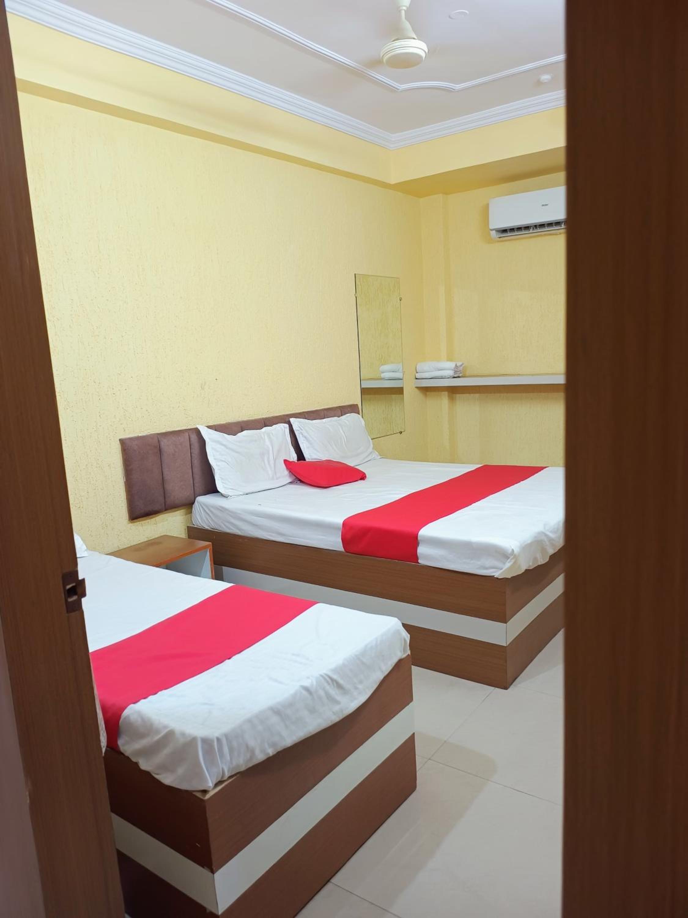 Deluxe Triple Room