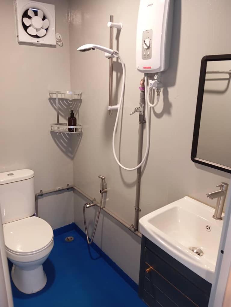 Deluxe Triple Room photo 3
