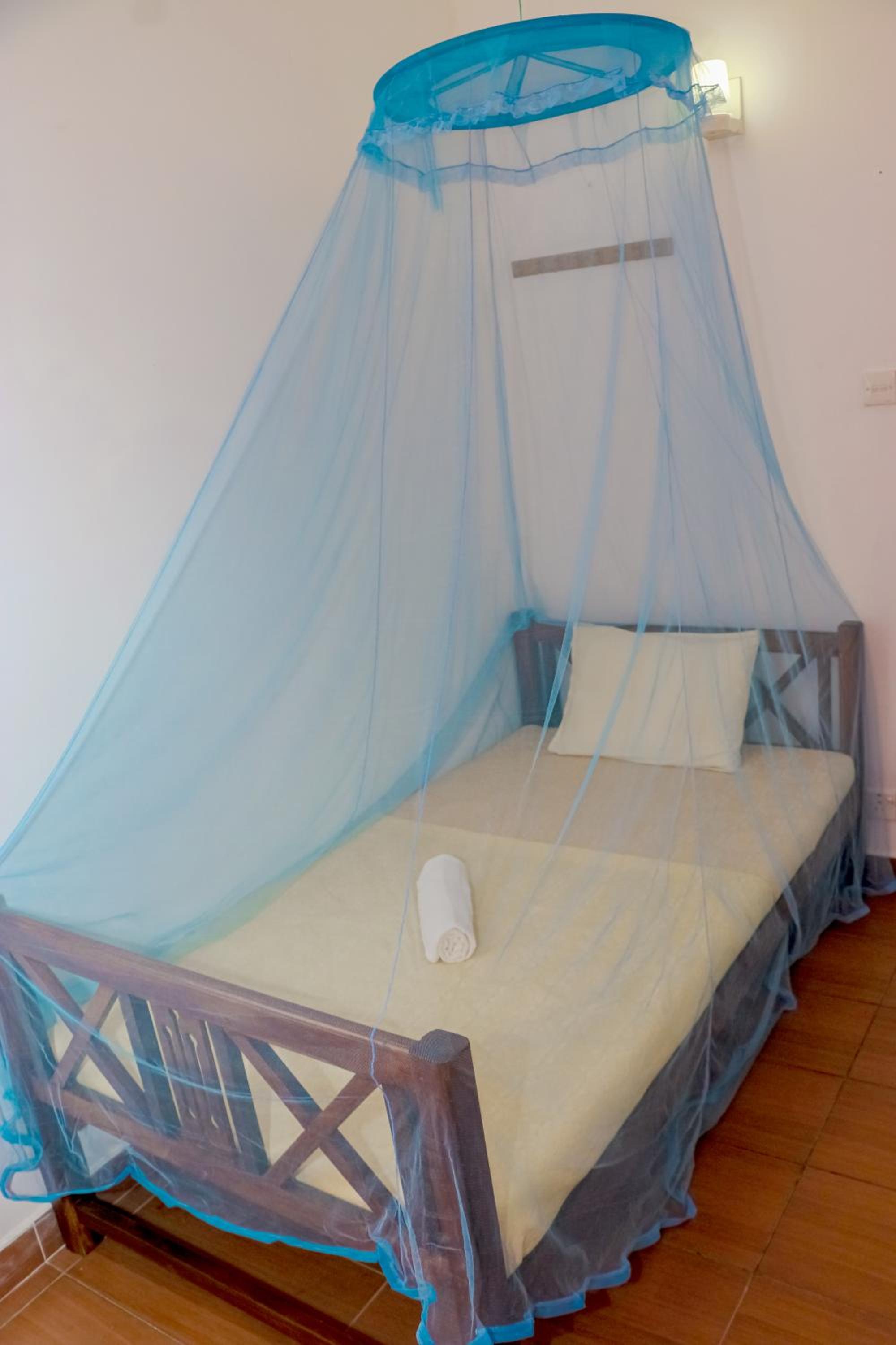 Economy Single Room