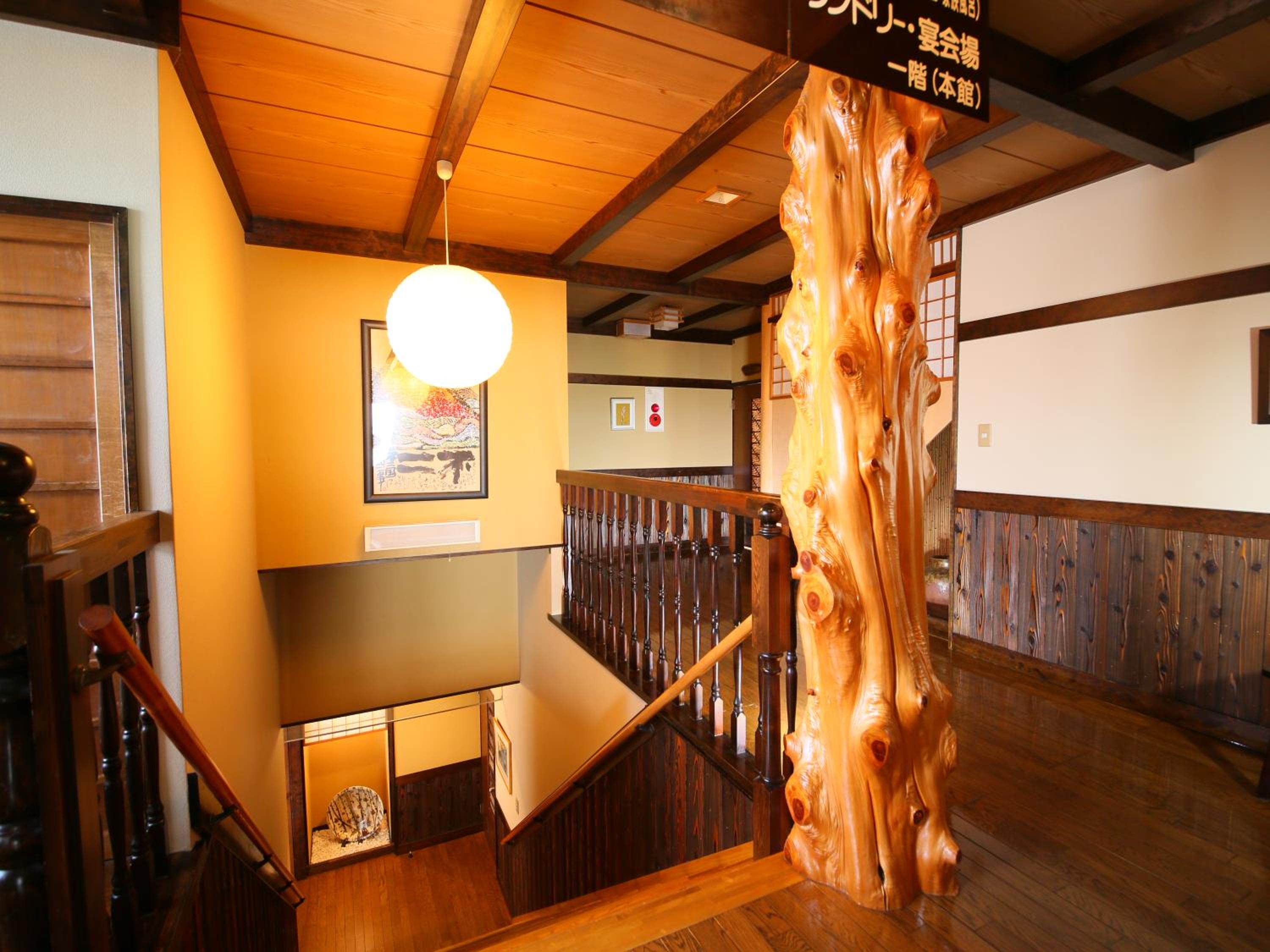 Superior Family Room photo 2