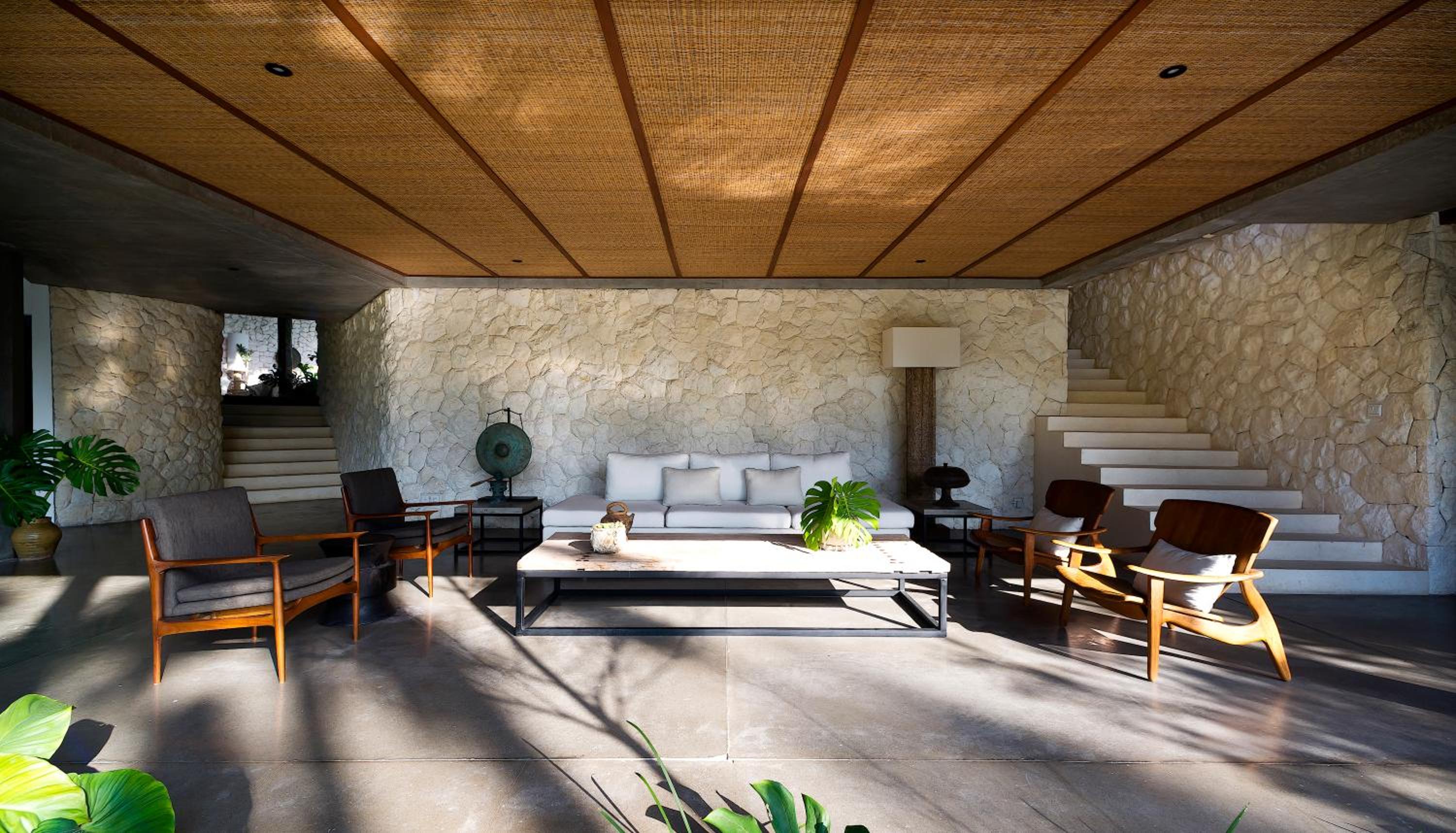 Five-Bedroom Villa thumbnail 5