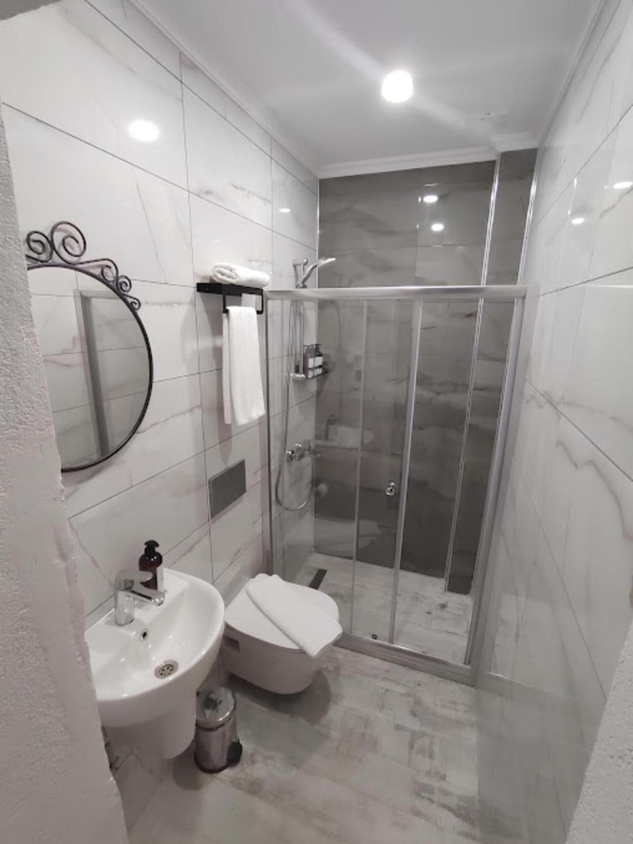 Triple Room - Photo 2