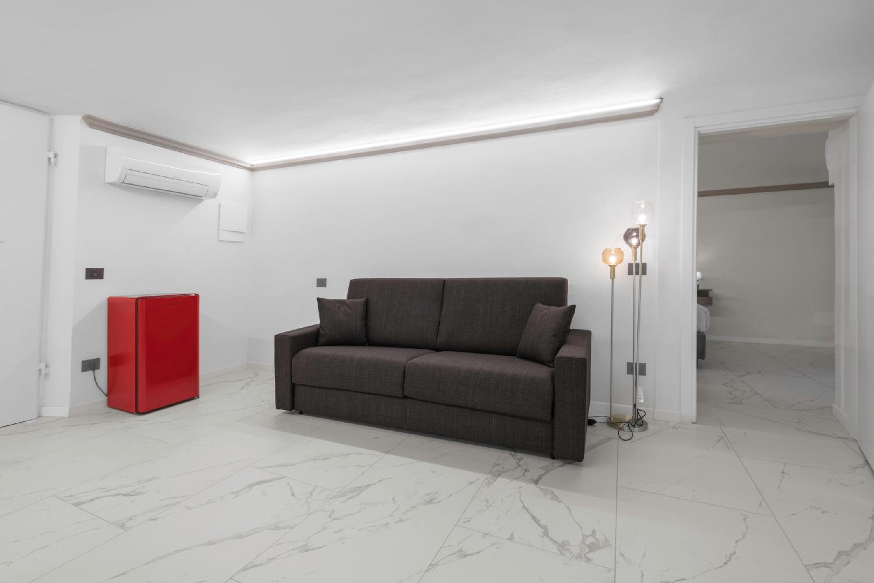 Family Room photo 3