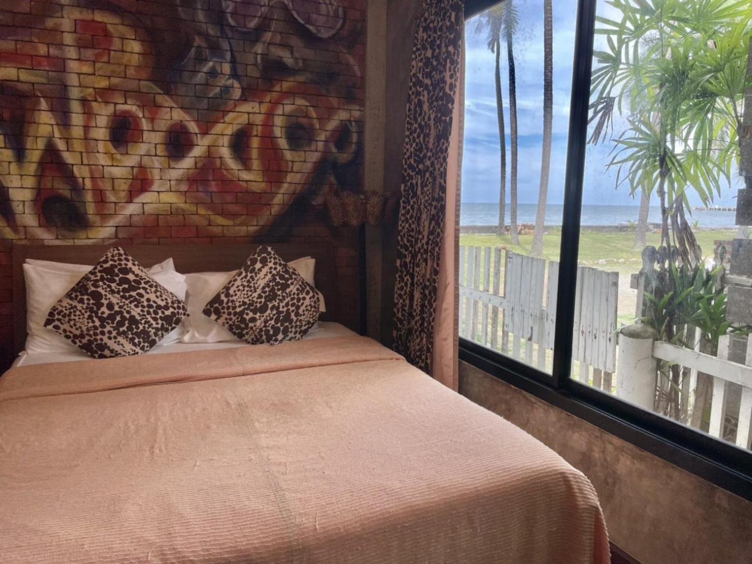 Standard Single Room with Sea View