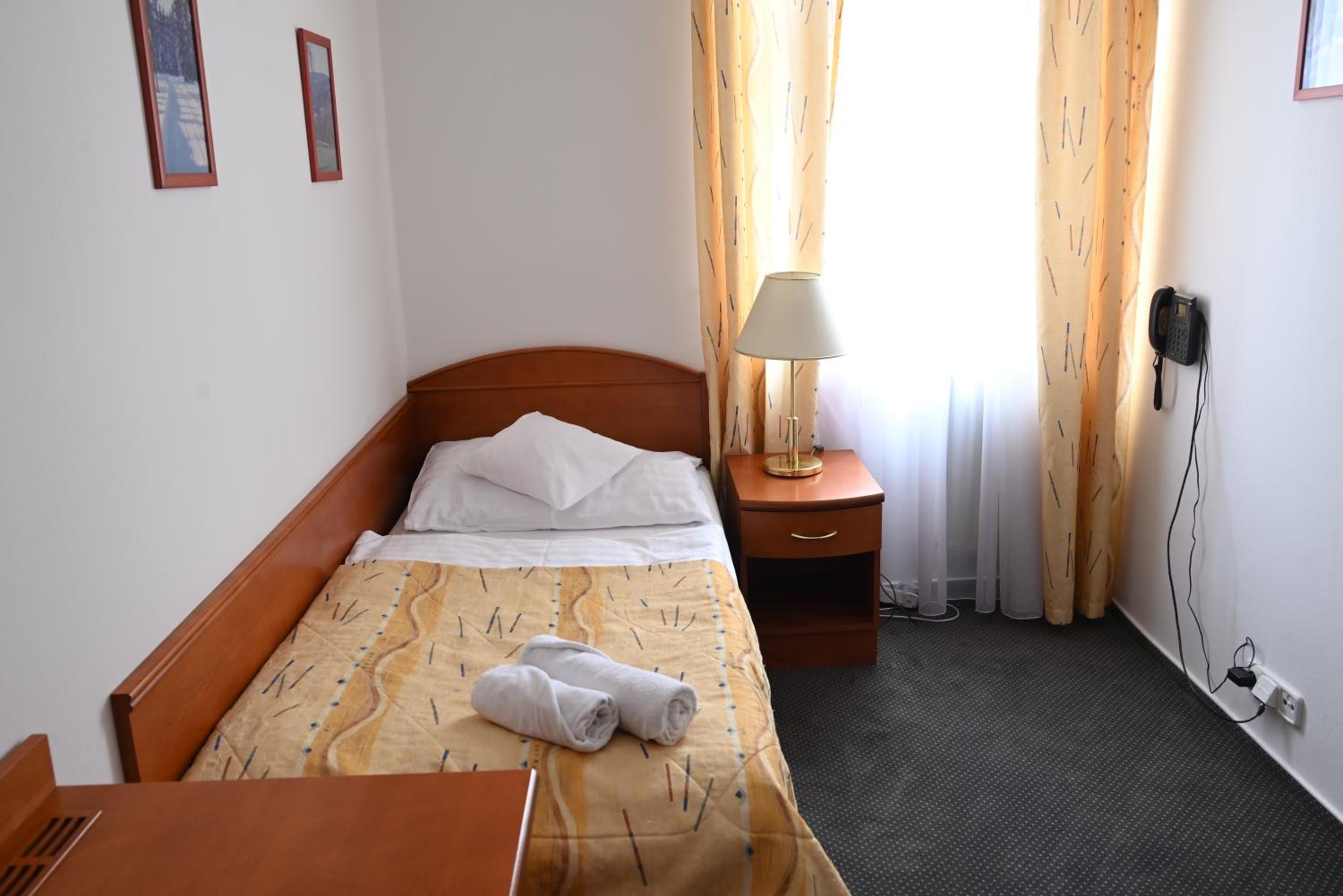 Comfort Triple Room photo 3