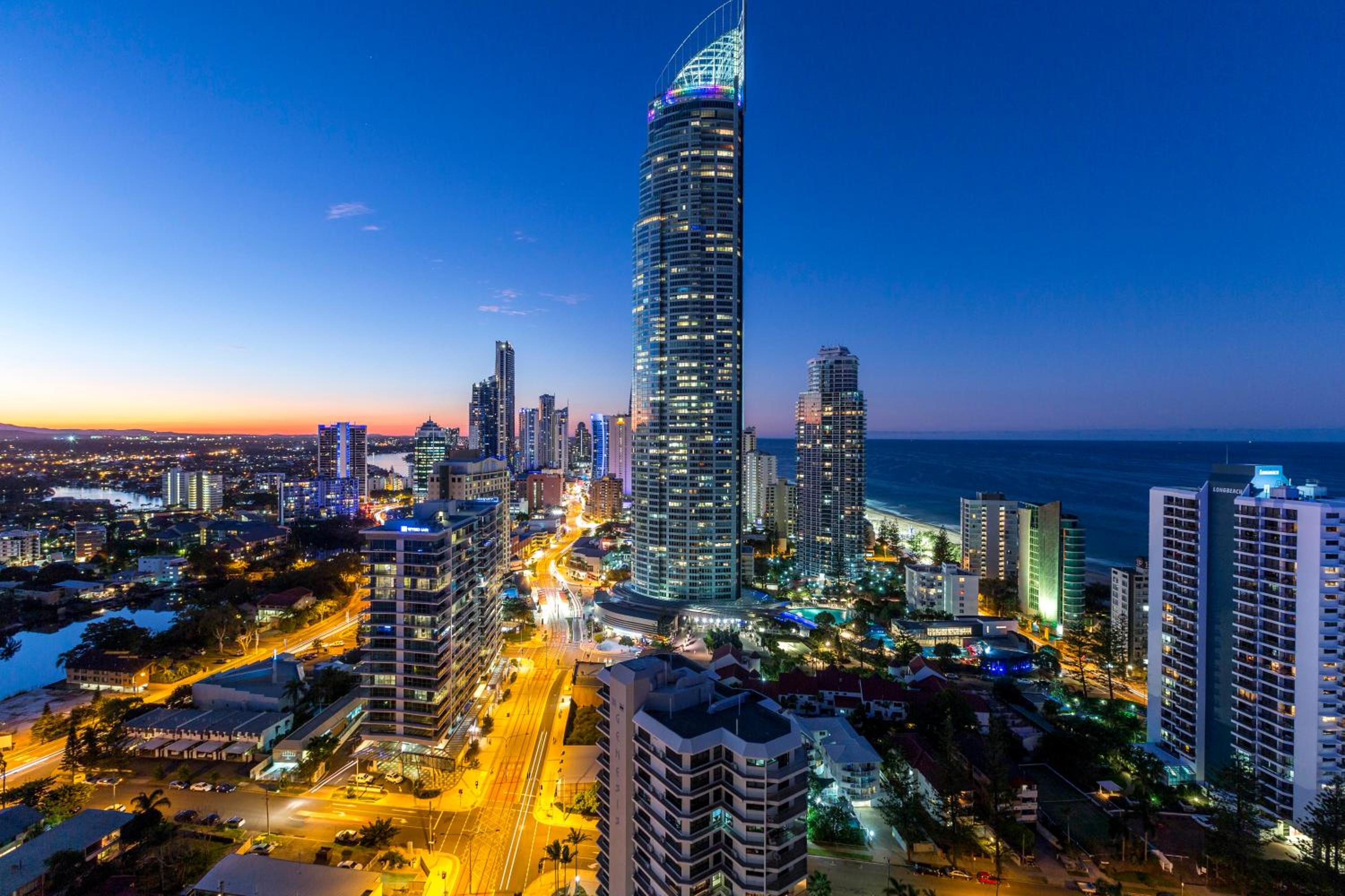 Two-Bedroom Apartment with City View