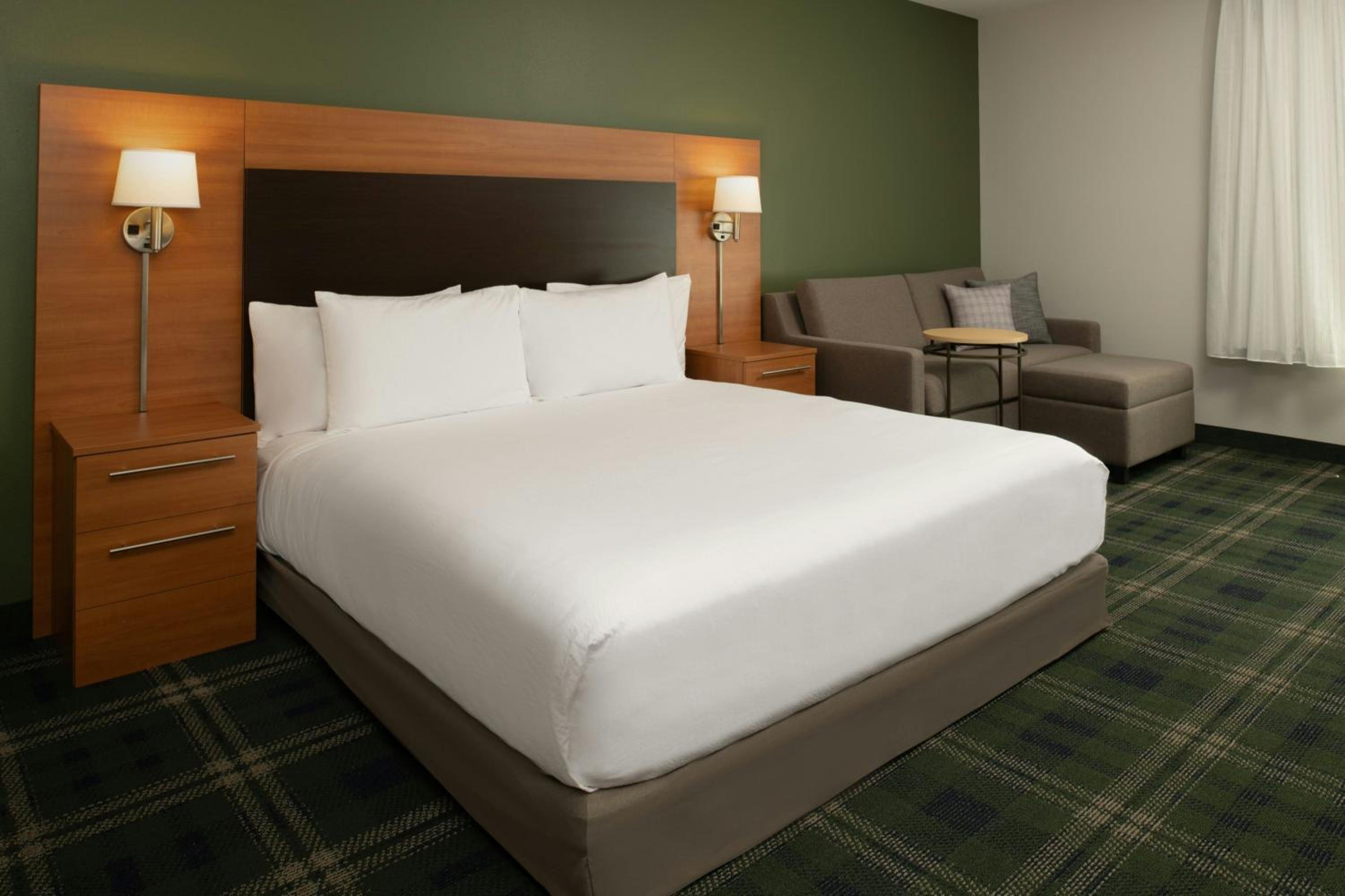 King Suite with Sofa Bed - Mobility/Hearing Accessible w/Roll In Shower photo 2