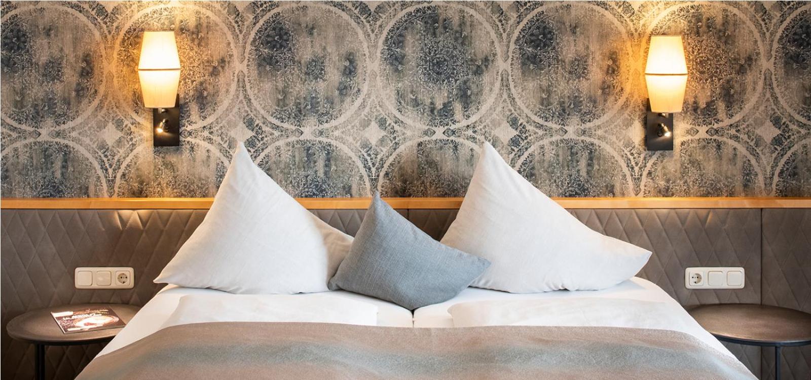 Deluxe Double or Twin Room photo 3