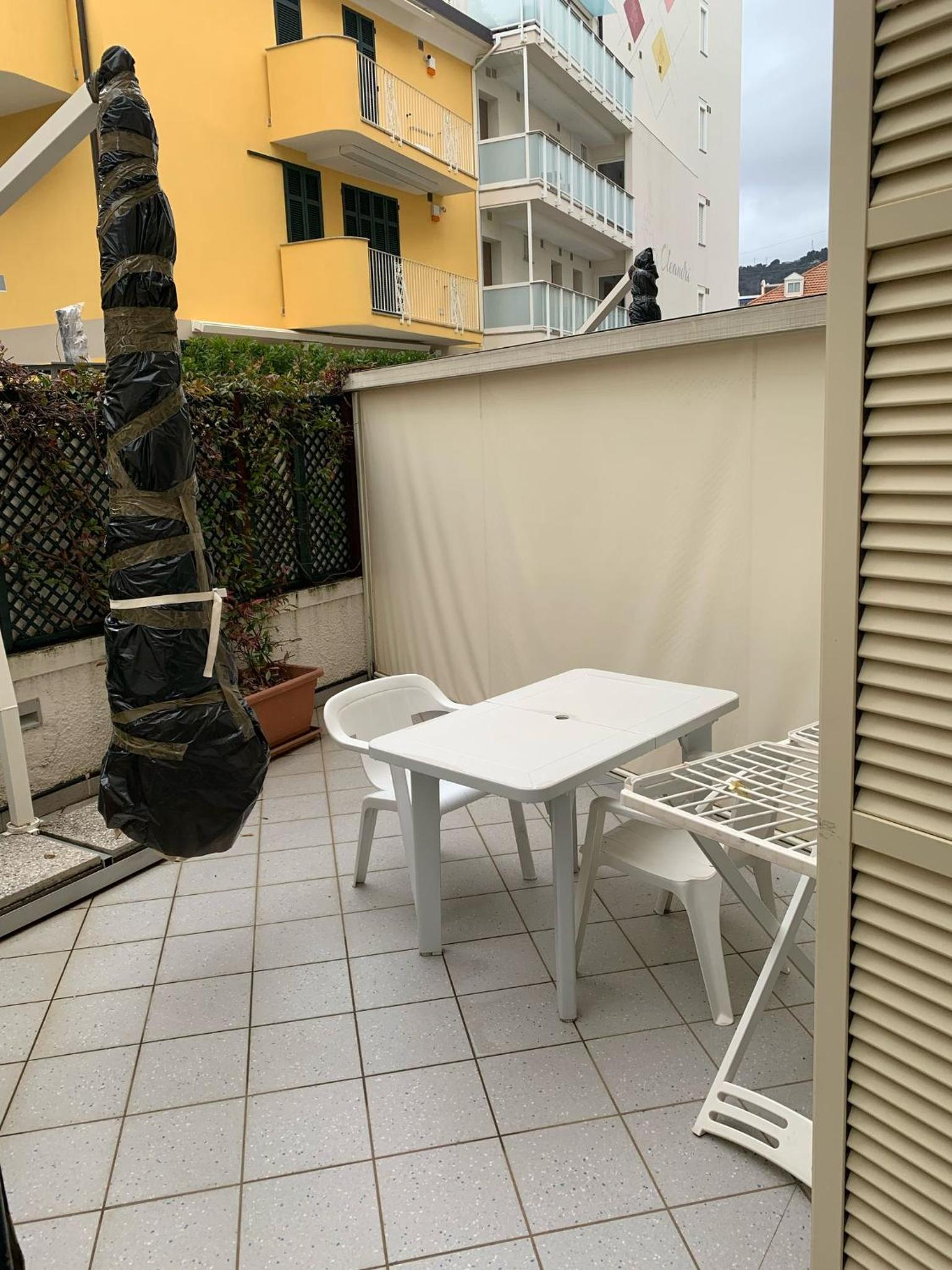 Studio with Garden View