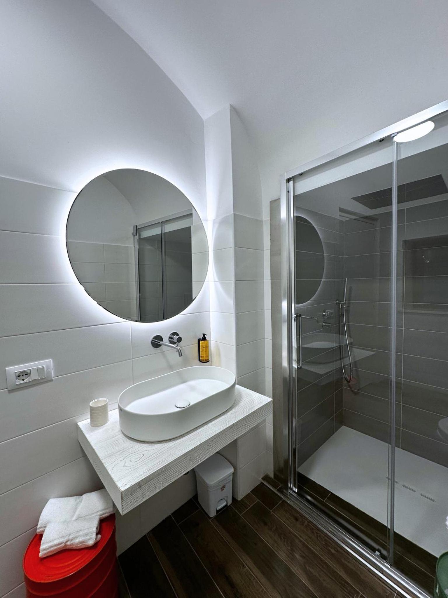 Small Double Room photo 2