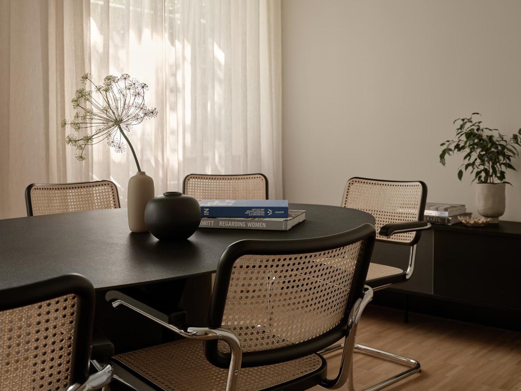 Spacious Studio with Kitchen photo 1