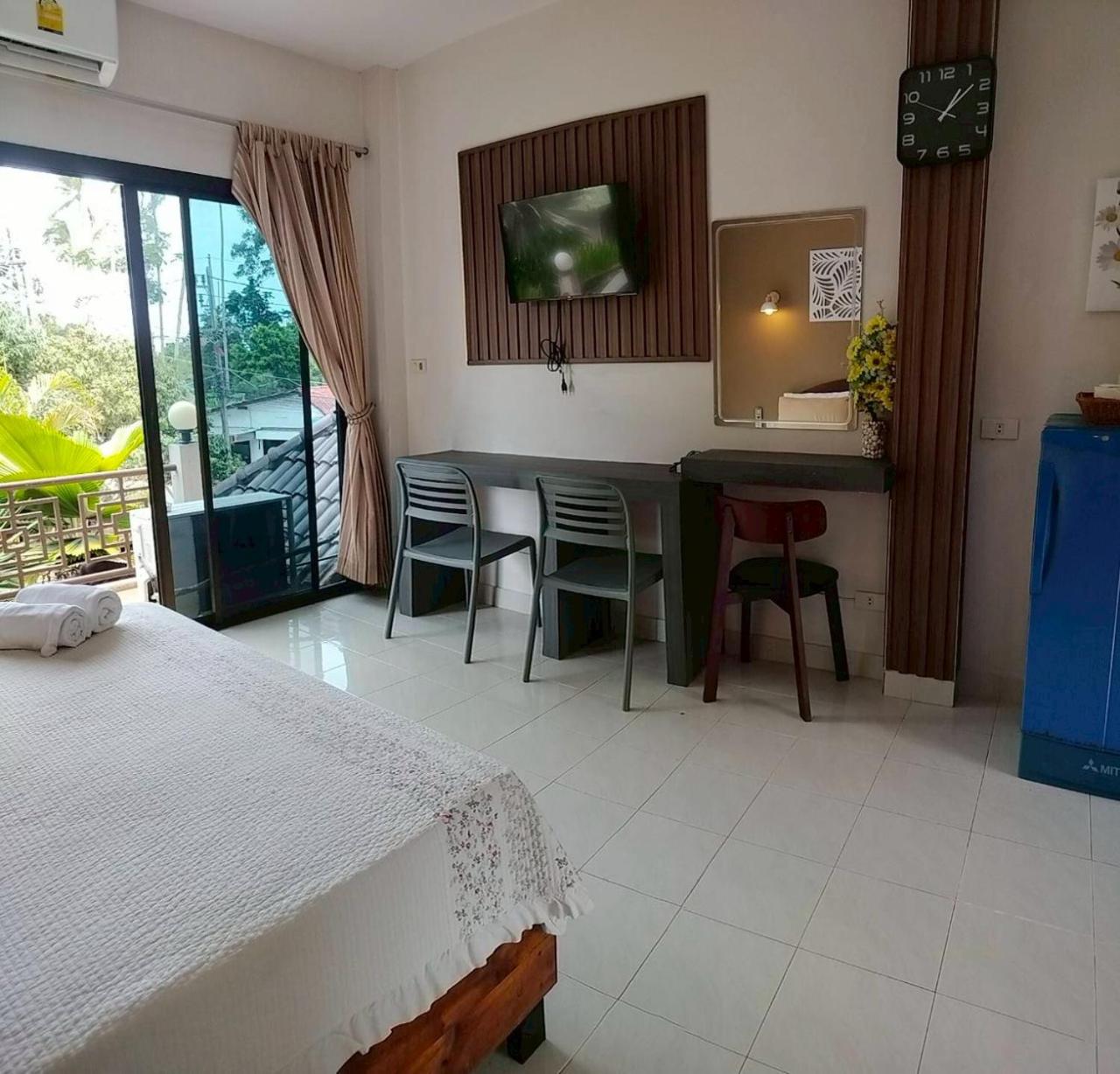 Deluxe Double Room with Balcony photo 1