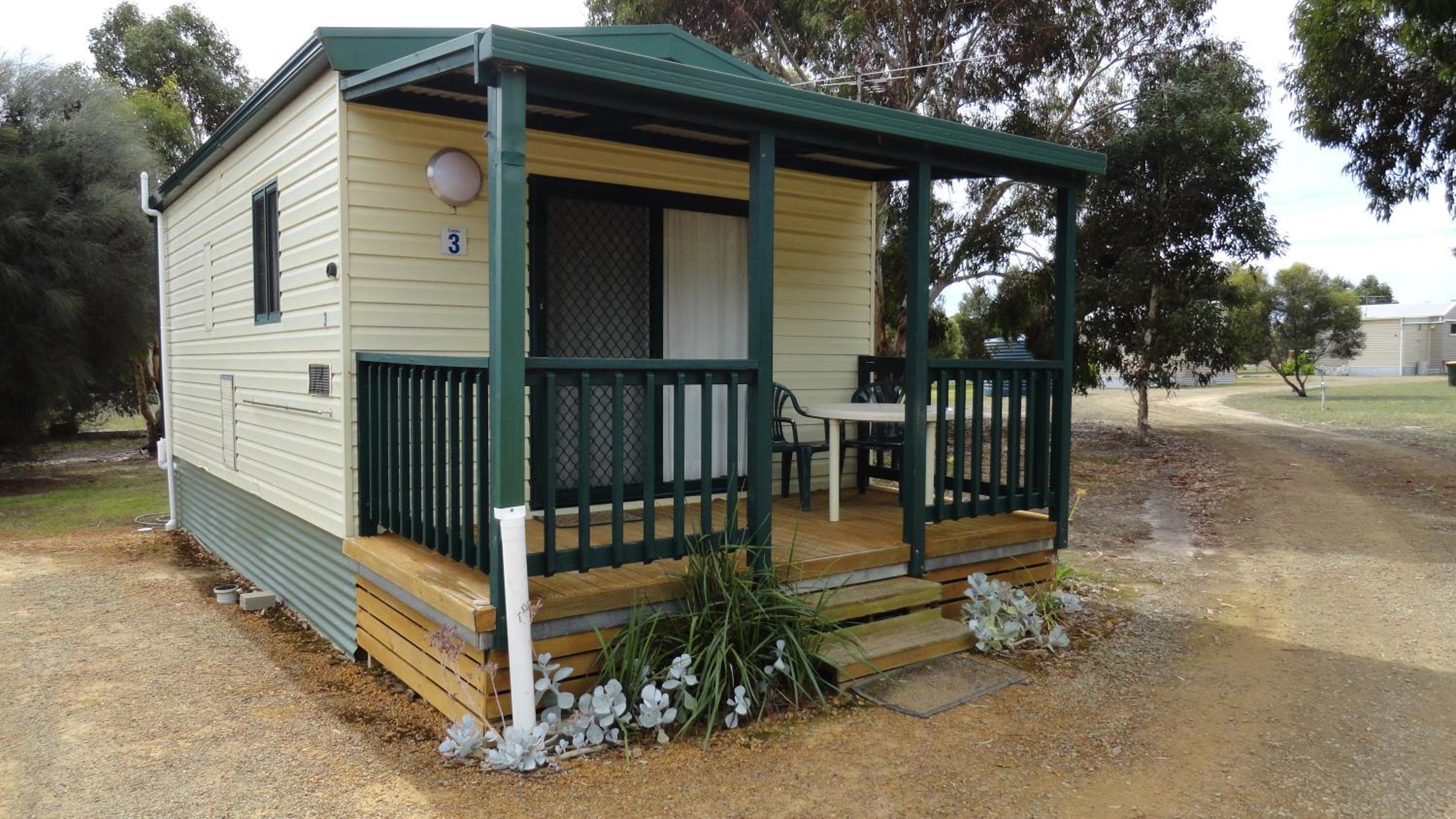 One-Bedroom Cottage photo 2