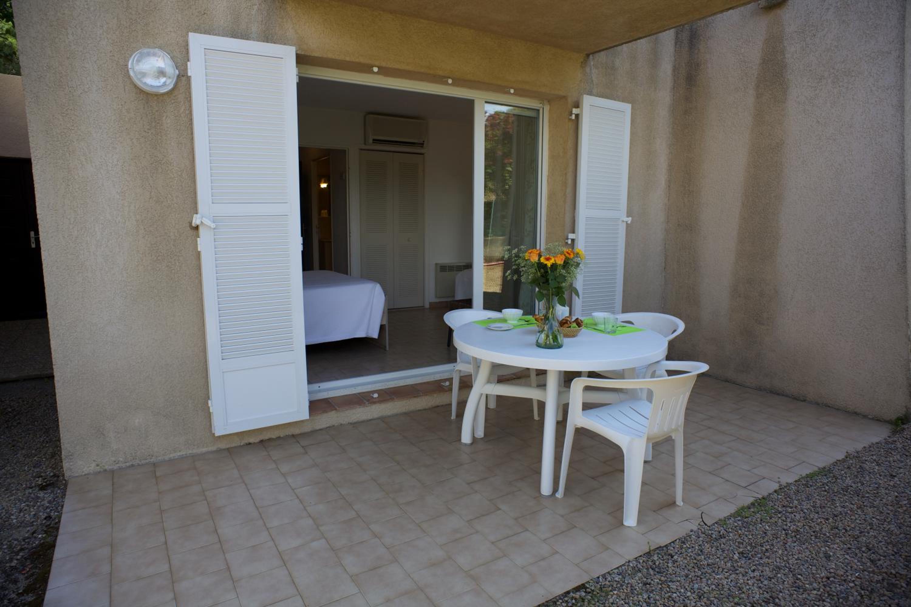 Apartment with Terrace