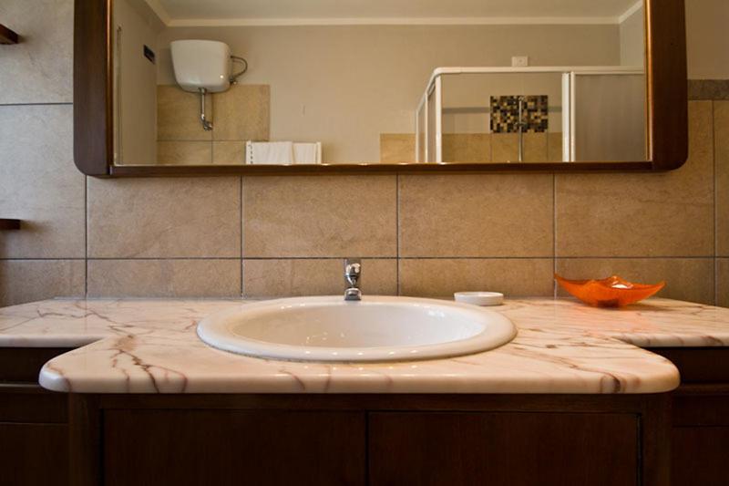Triple Room with Private External Bathroom photo 3