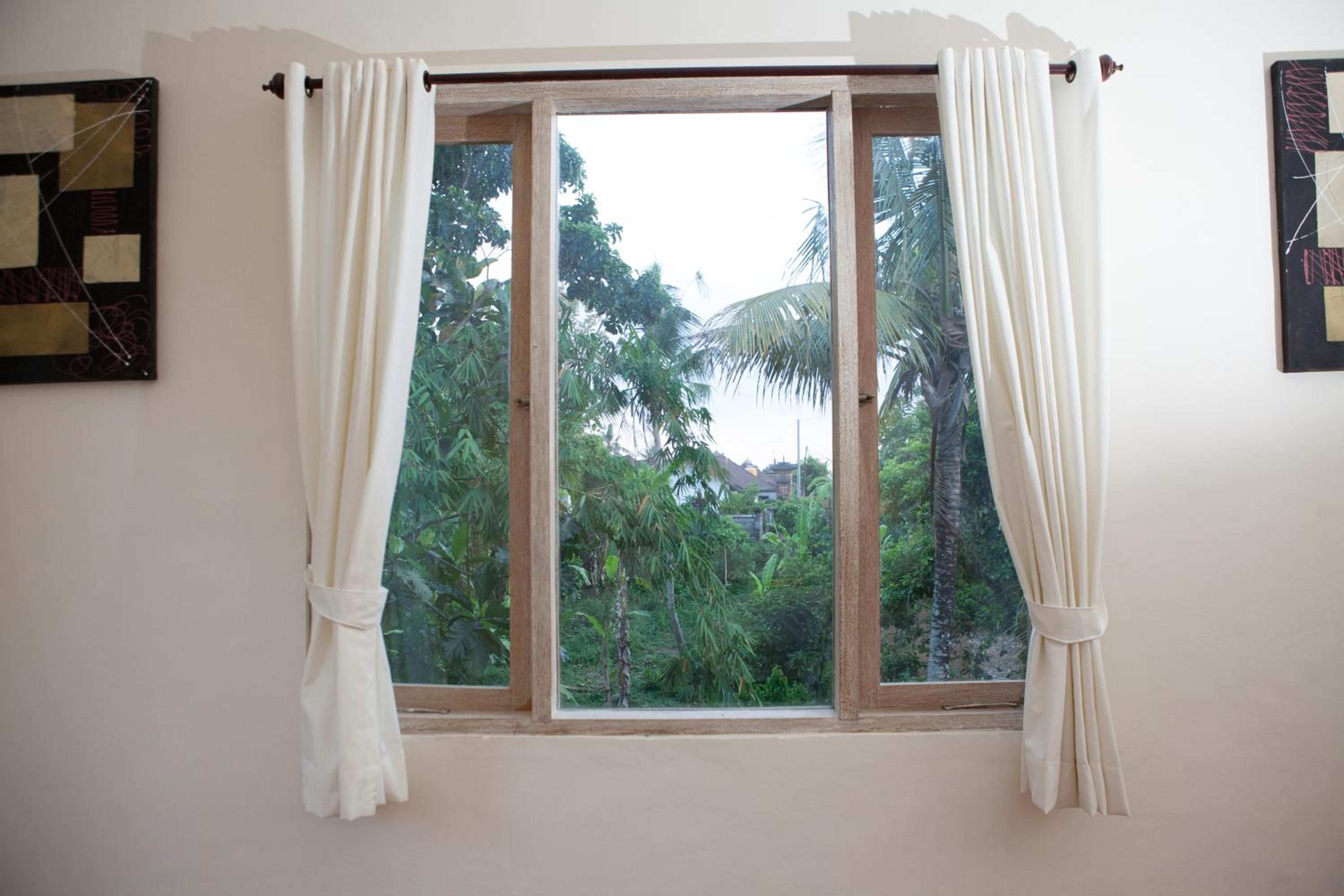 Deluxe Double Room with Shower - Photo 2