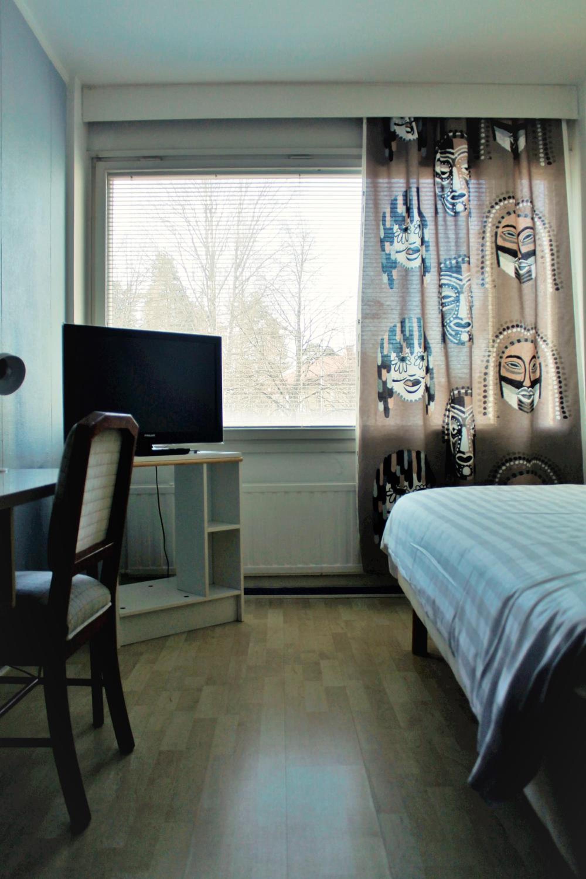 Single Room with Shared Shower photo 3