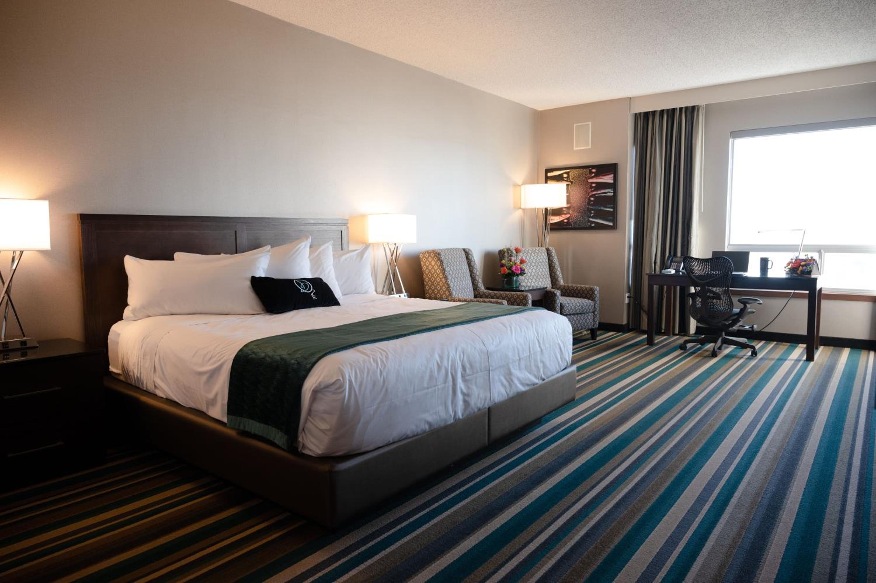 Signature King Room - Photo 5