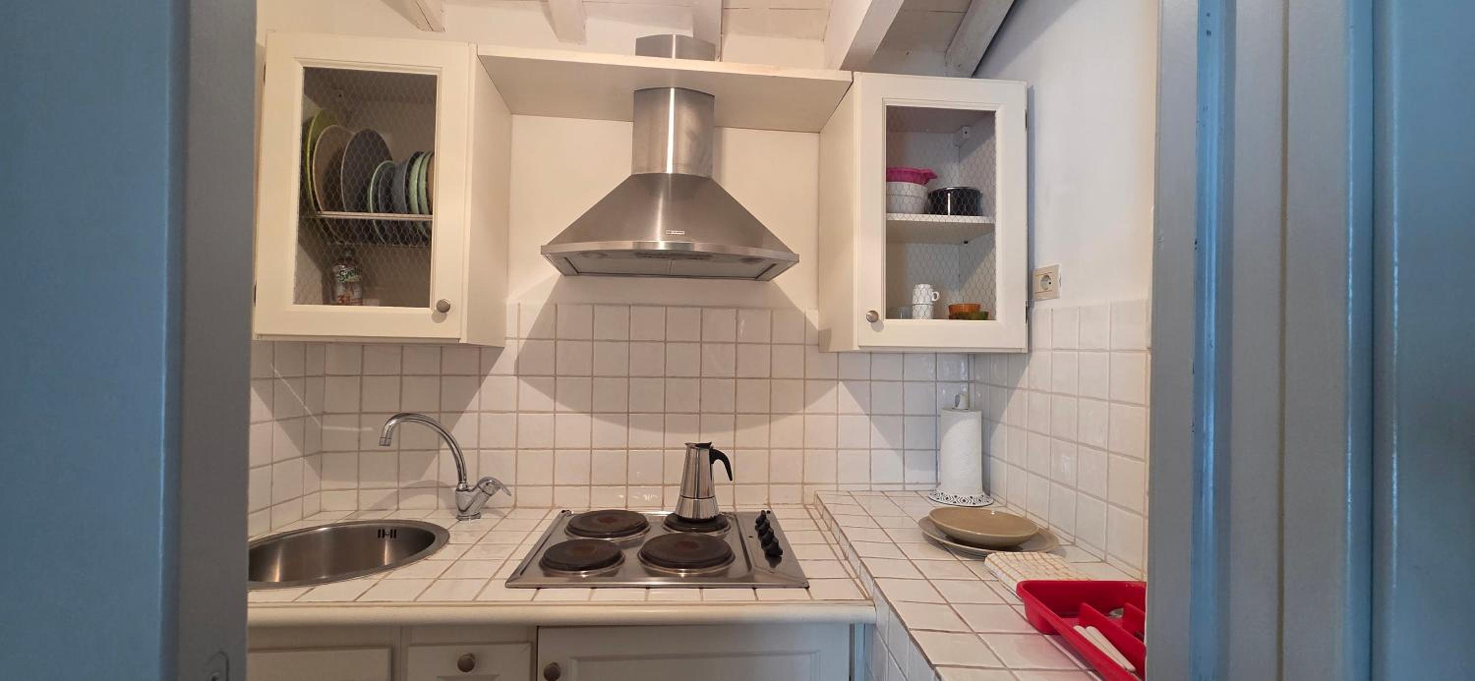 Studio Apartment with One Double Bed photo 2