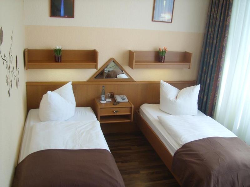 Comfort Triple Room photo 2